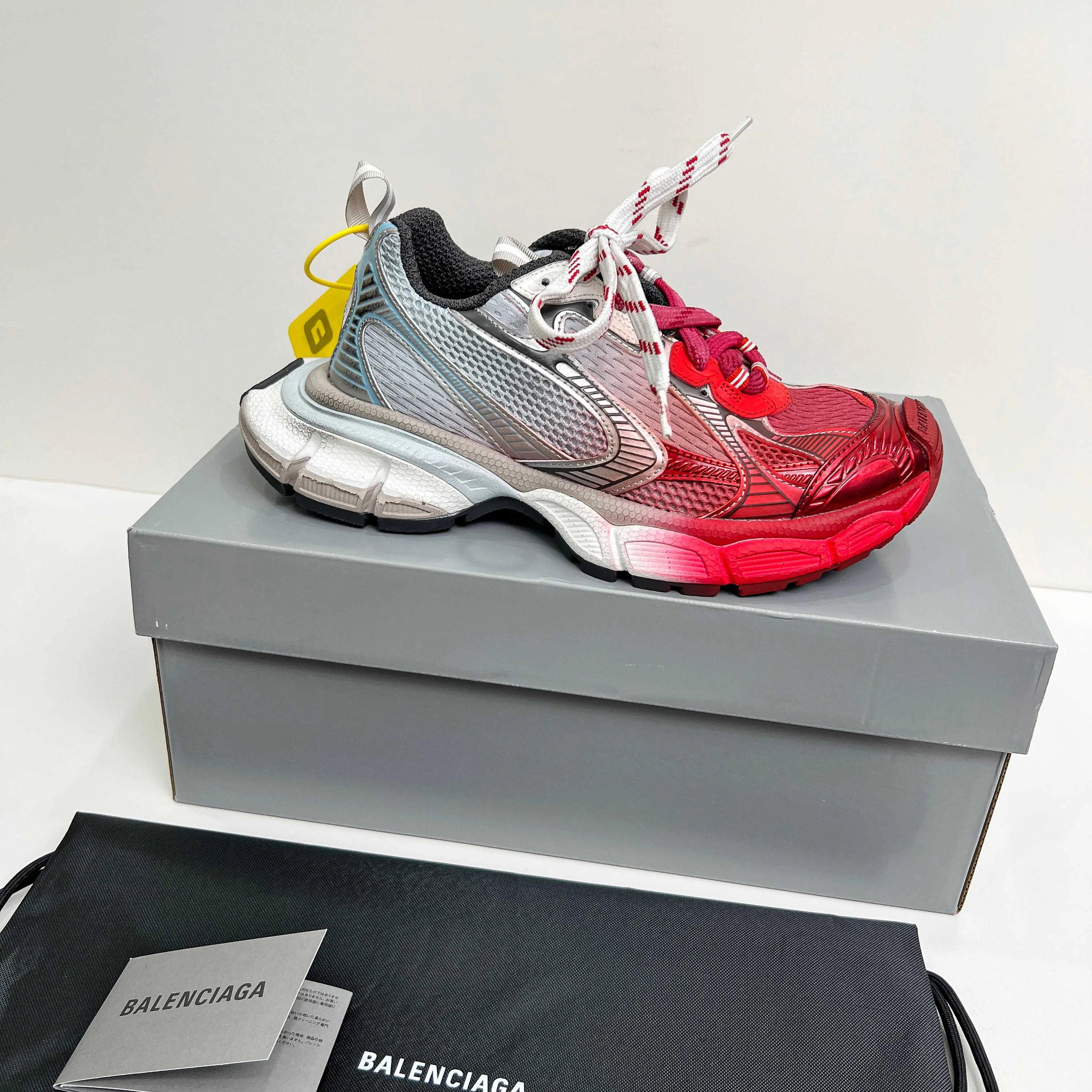 Кроссовки Женские Balenciaga 6062635