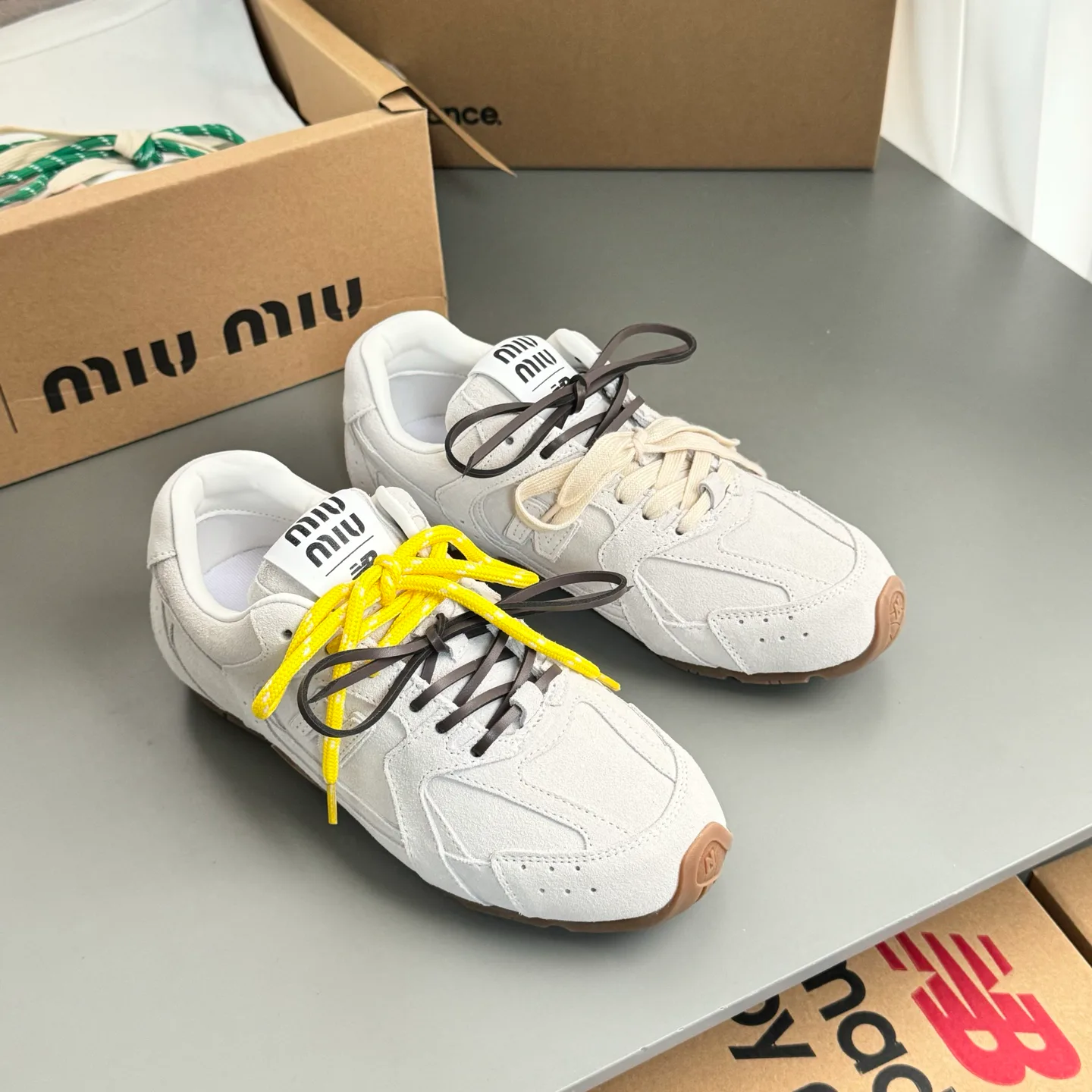 Кроссовки Женские Miu Miu 12629850