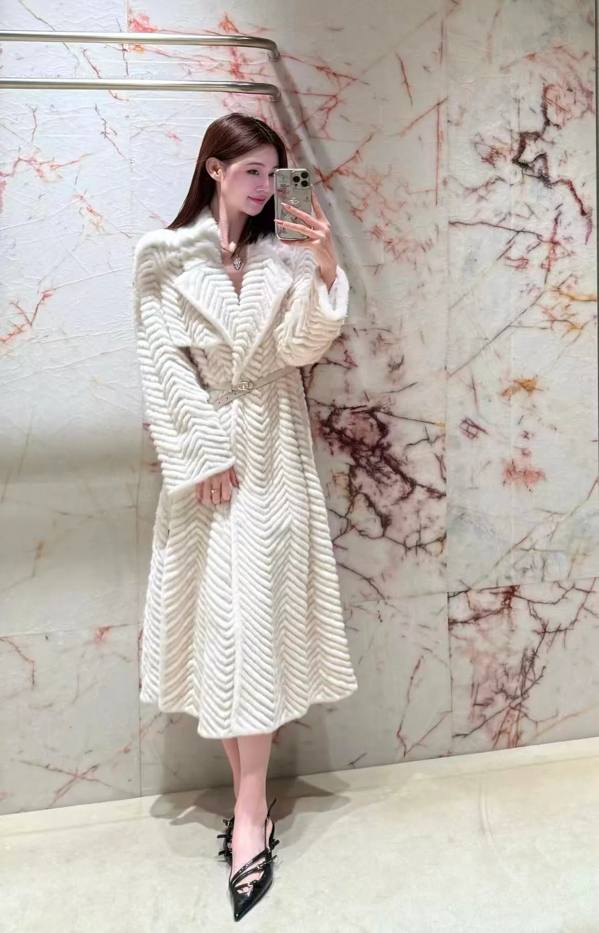 Шубы Женские Fendi 1867636