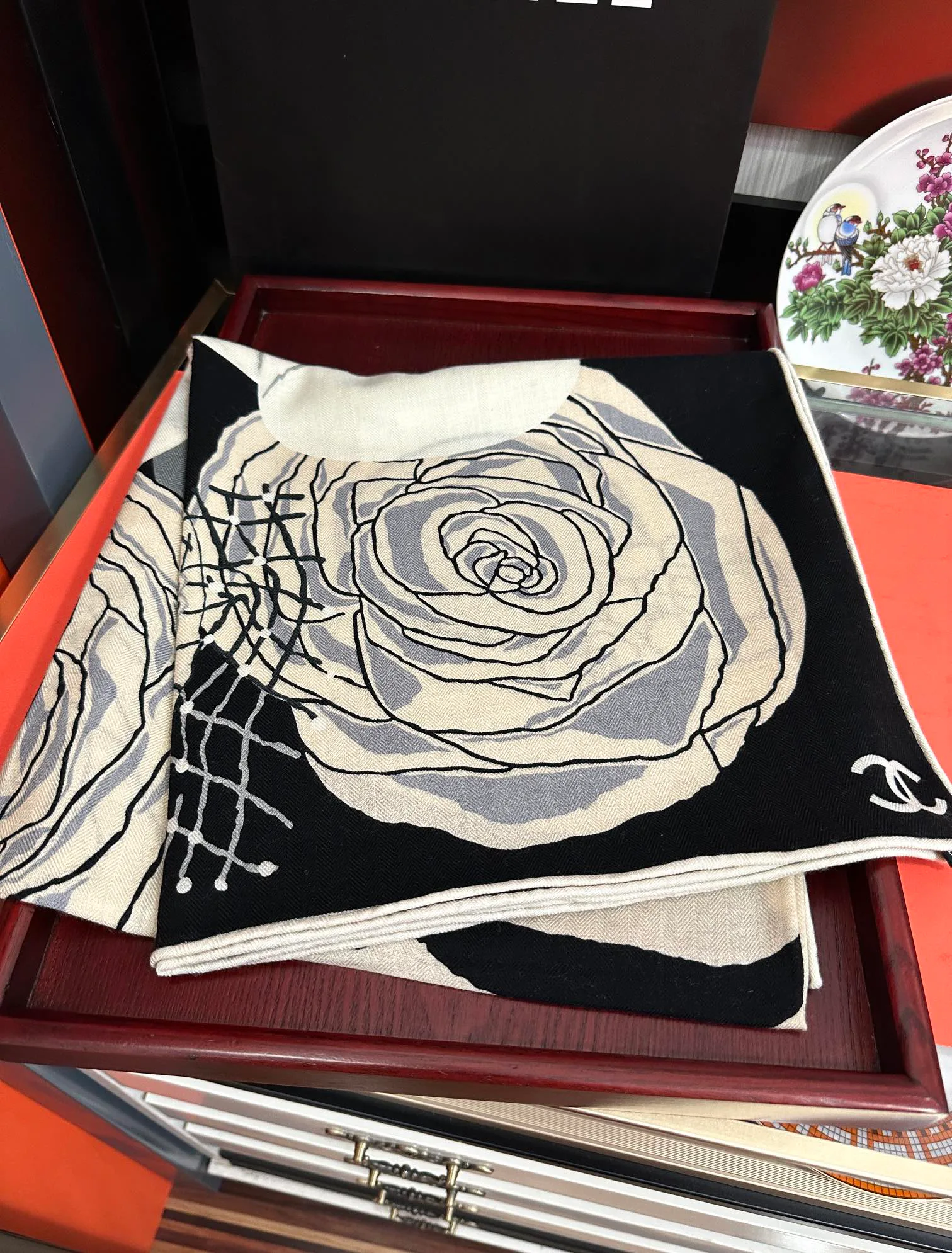 Платки Chanel 1490192