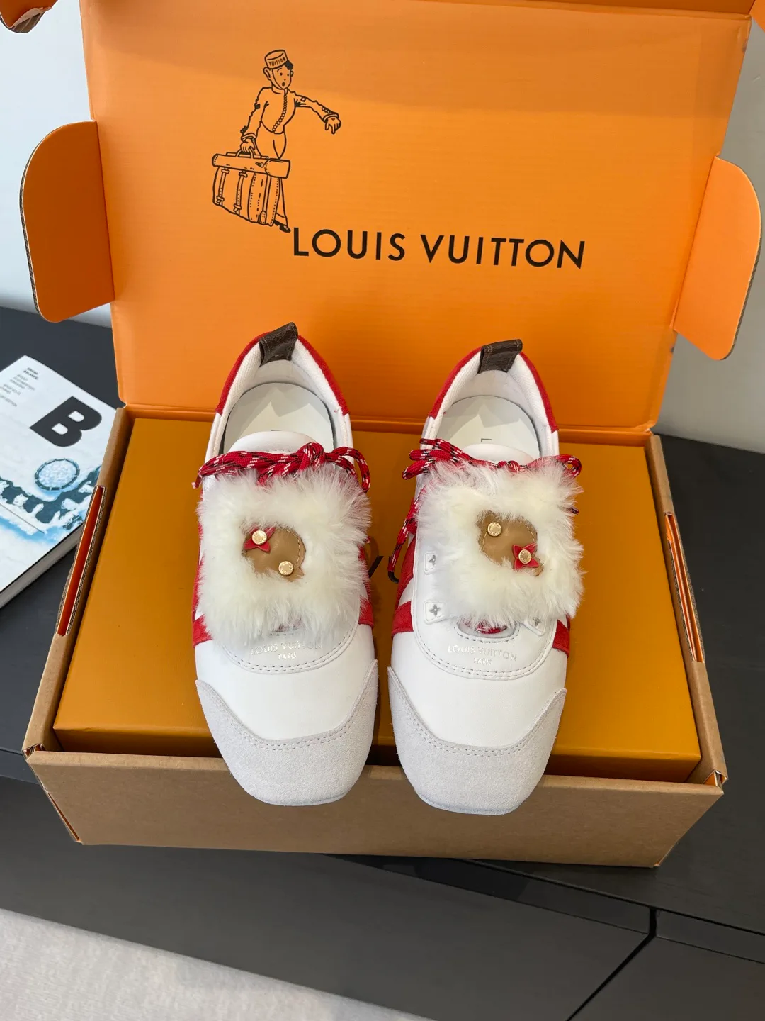Кроссовки Женские Louis Vuitton 1595082