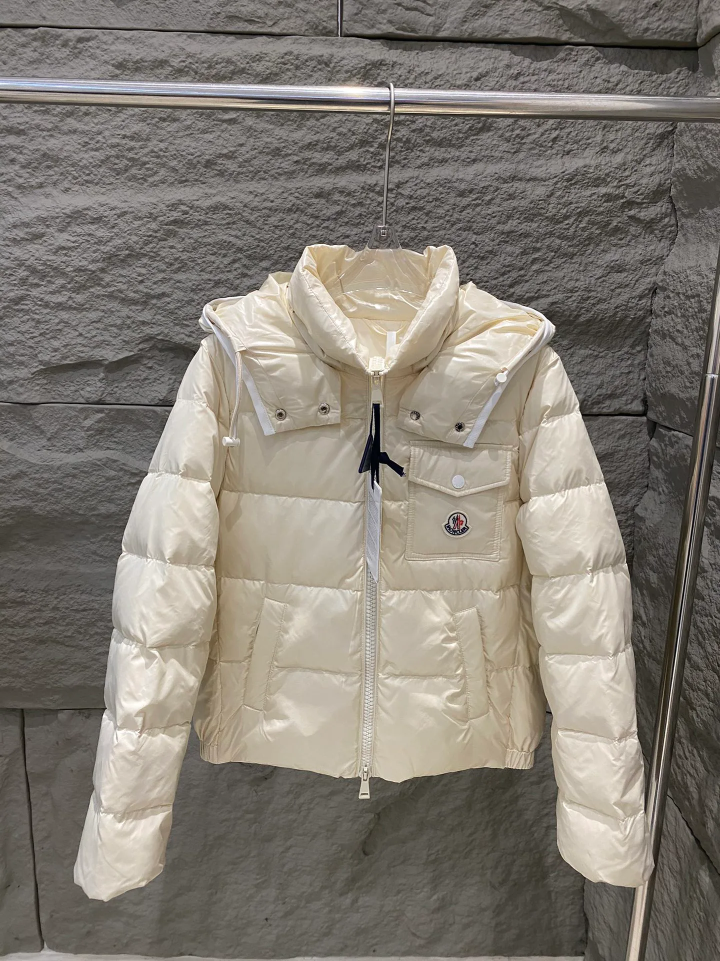 Куртки И Пуховики Женские Moncler 17951523