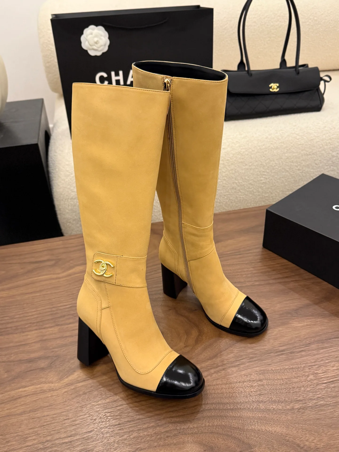 Сапоги Женские Chanel 17939488