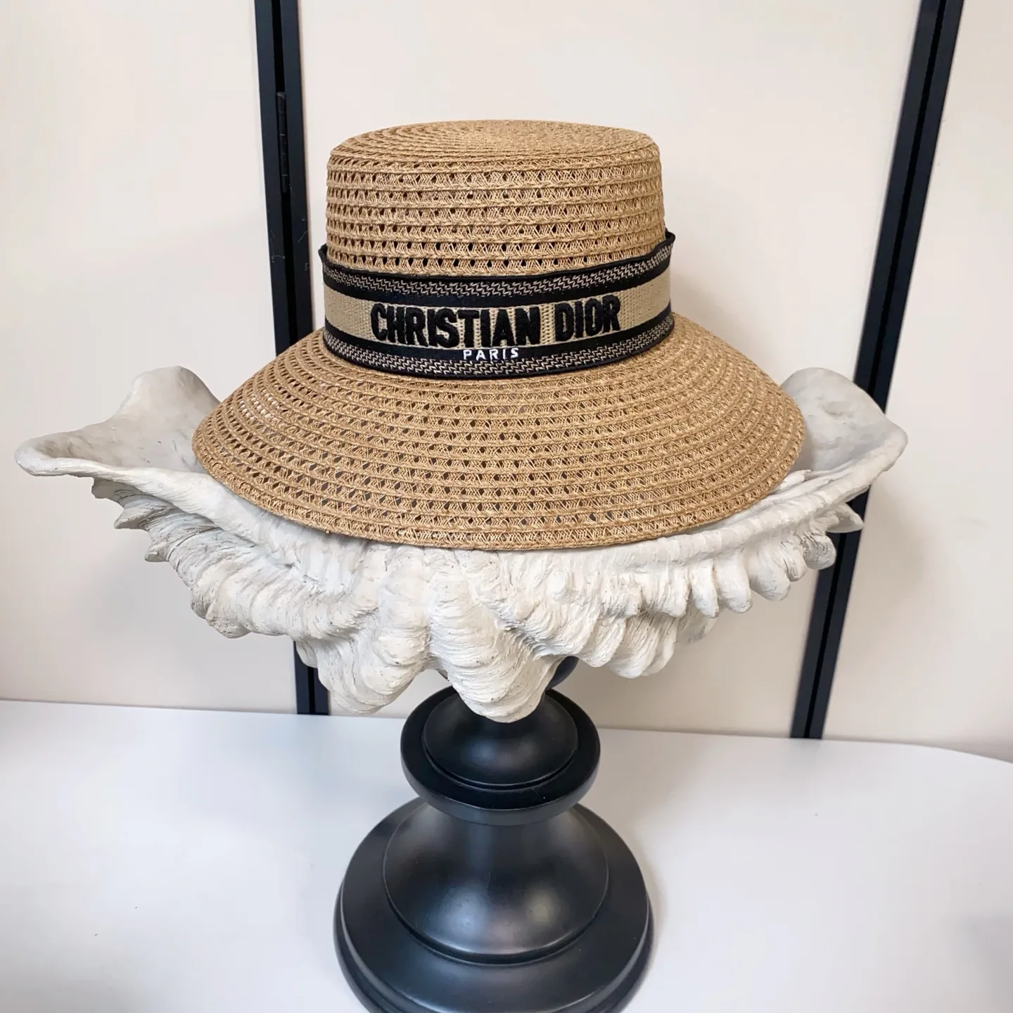 Головные Уборы Christian Dior 13569657