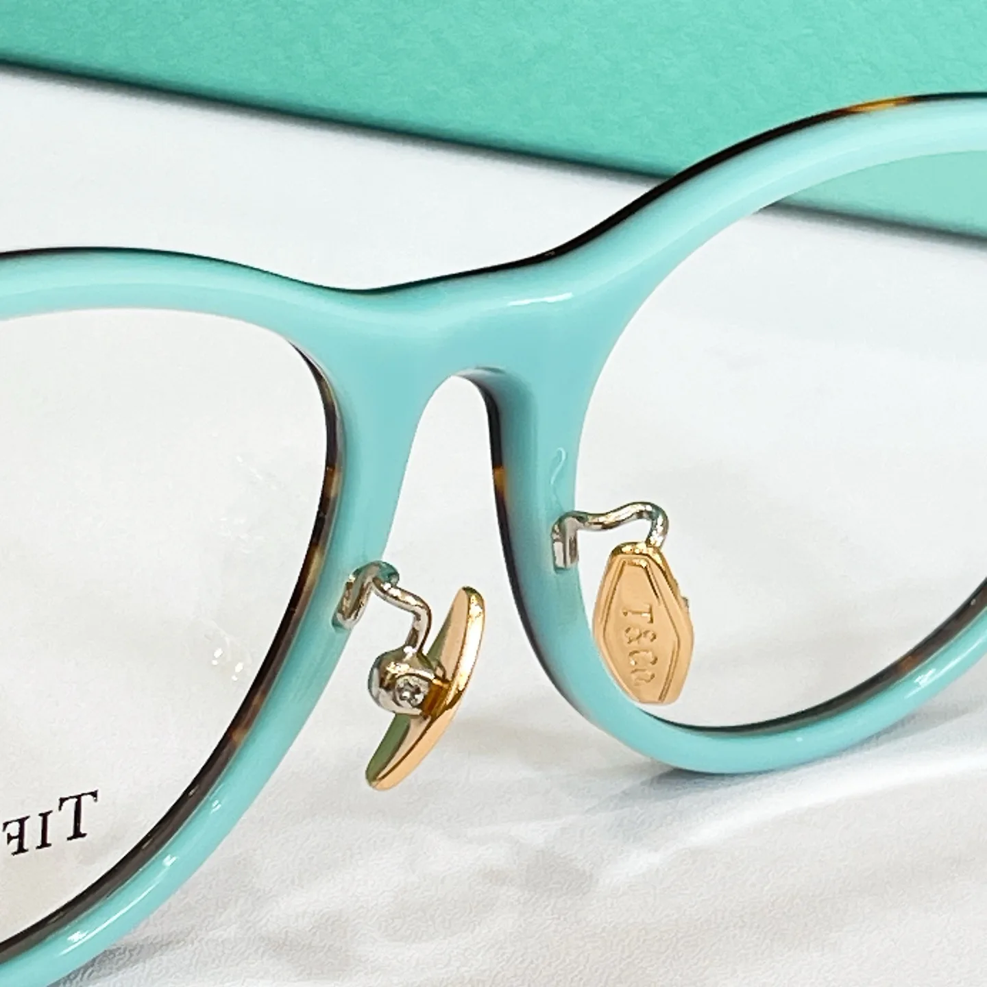 Очки Tiffany 17495904