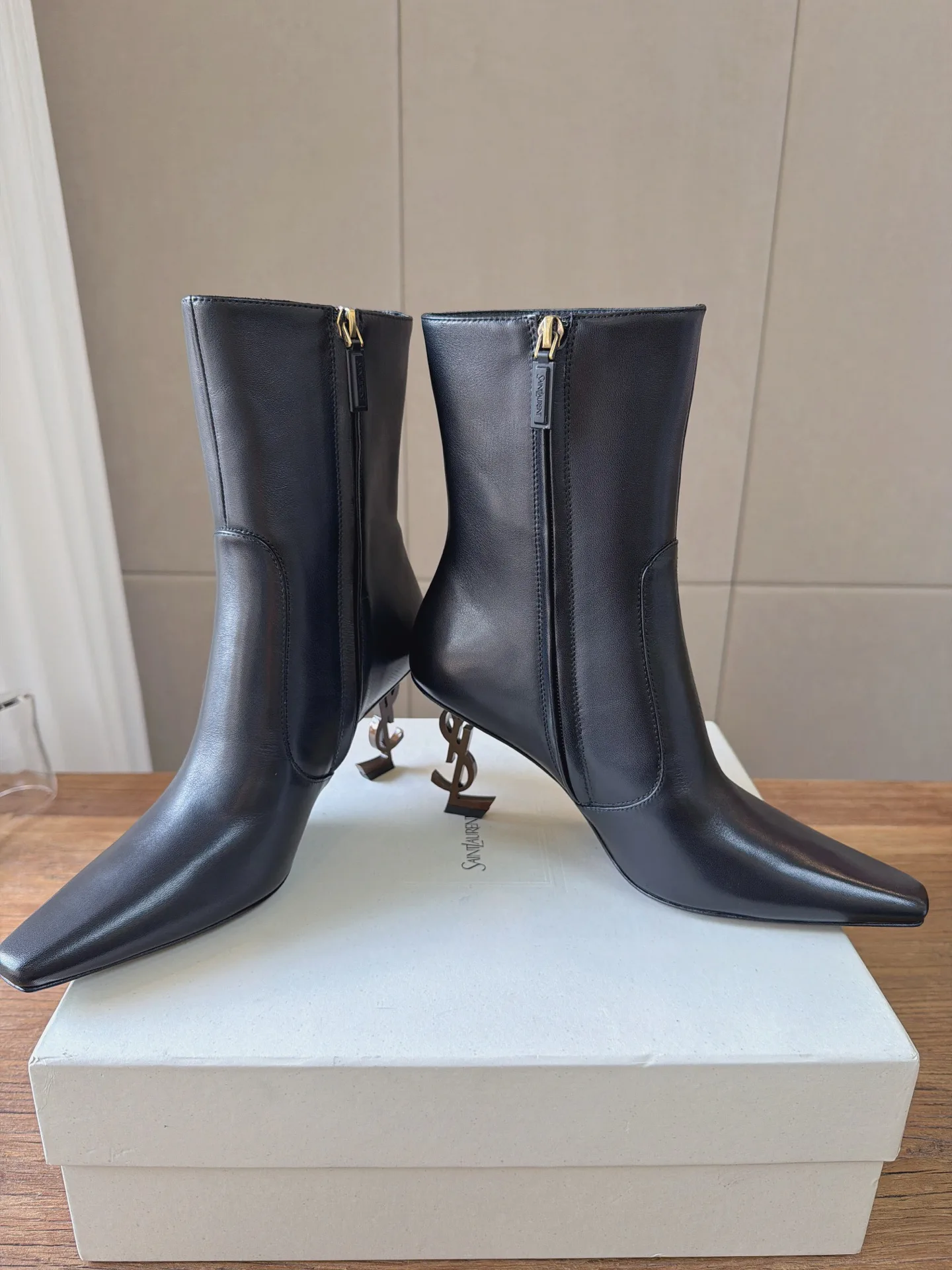Ботильоны Женские Saint Laurent 18520090