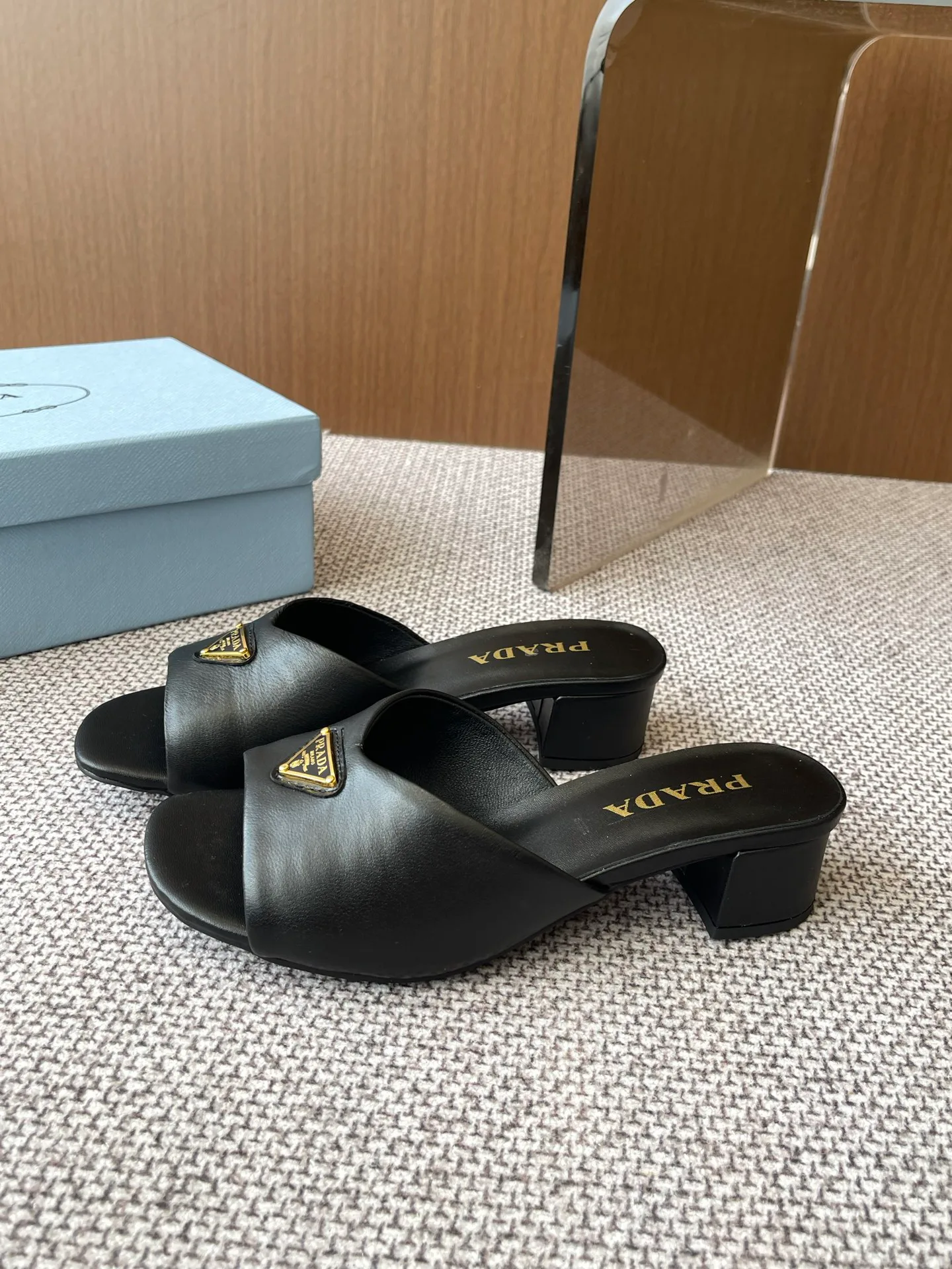 Босоножки Женские Prada 34774