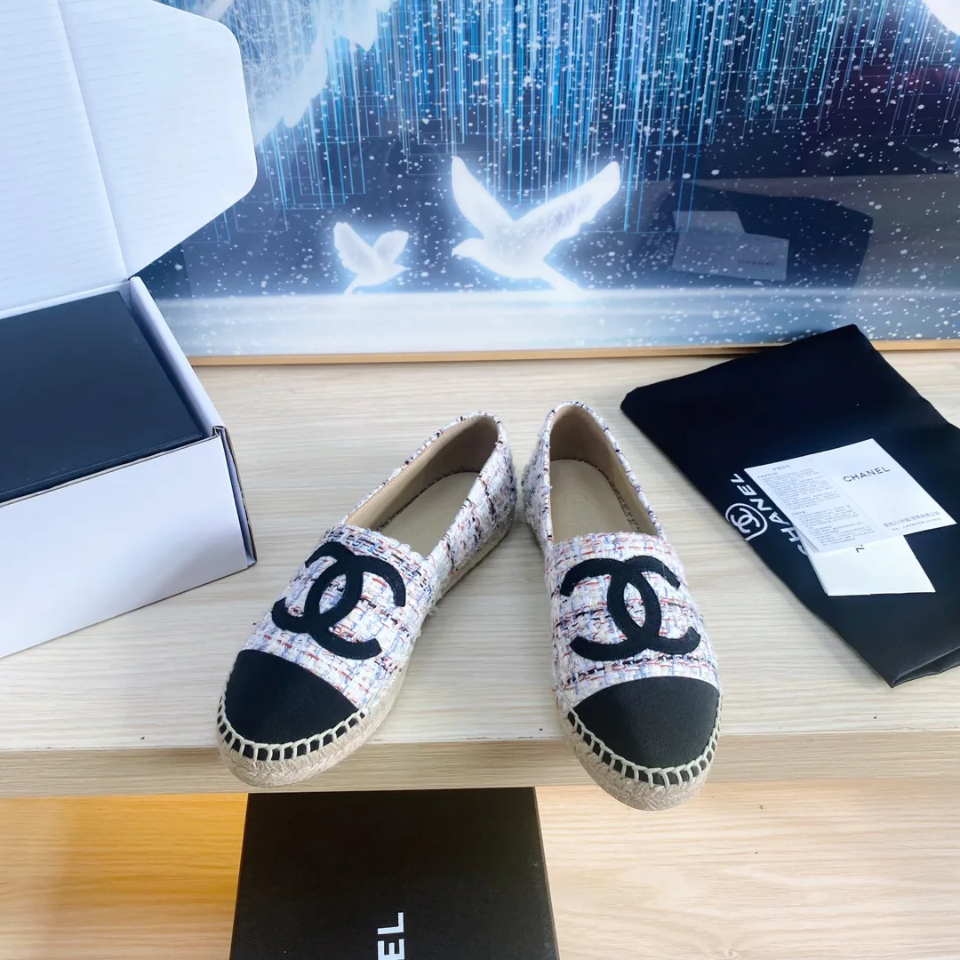 Слипоны Женские Chanel 10542819