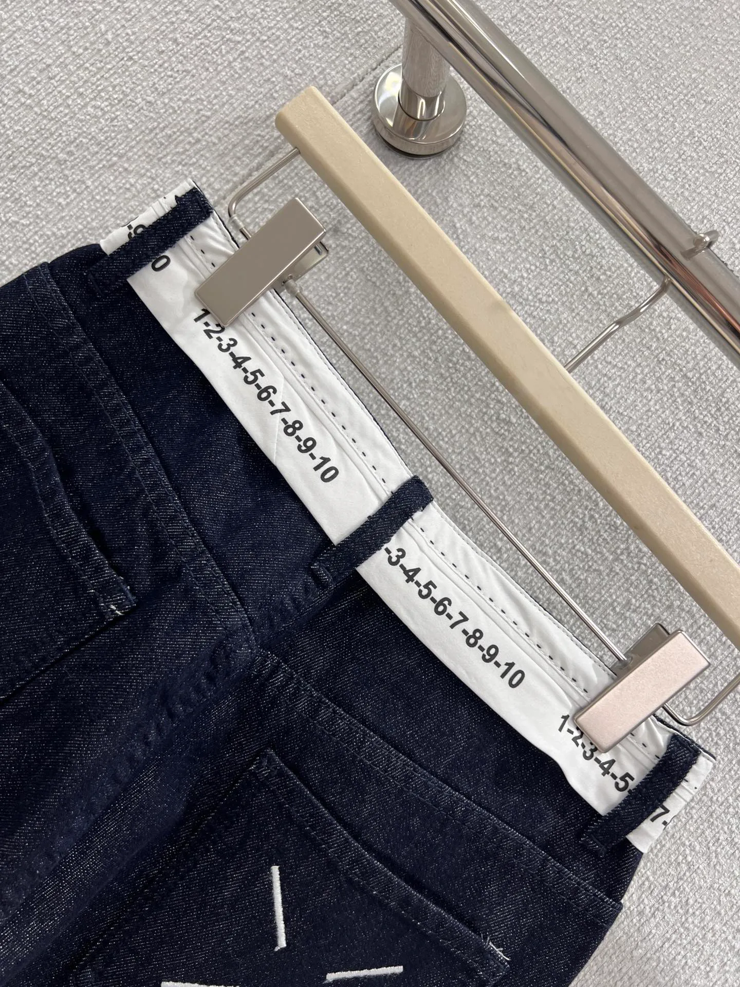 Джинсы Женские Maison Margiela 11165865