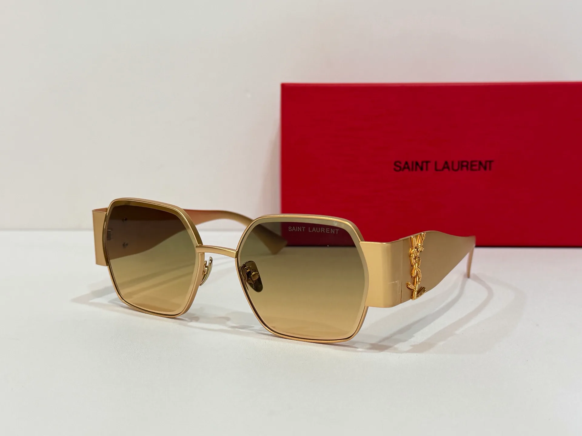 Очки Saint Laurent 13441540