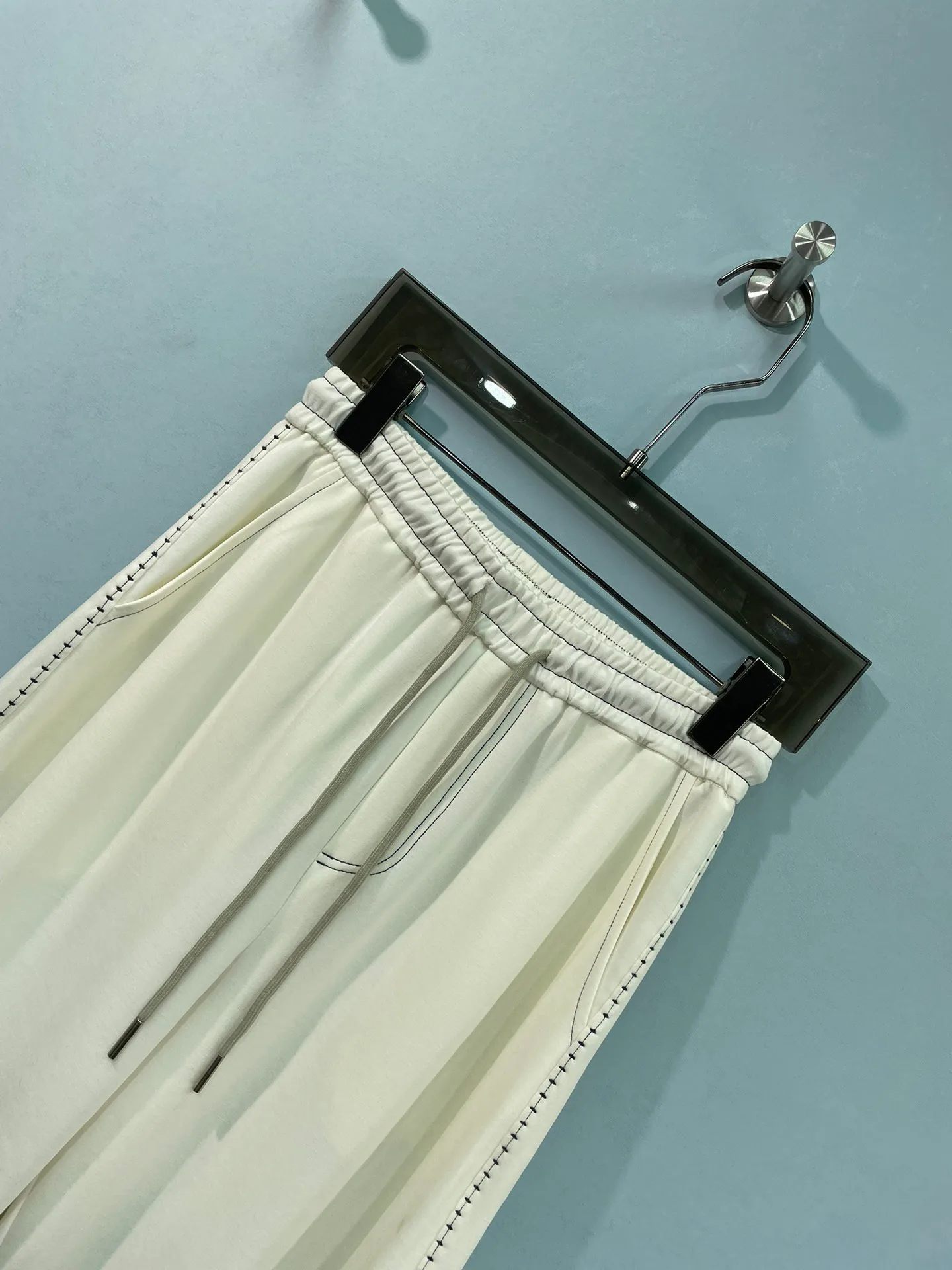 Брюки Женские Miu Miu 12261302