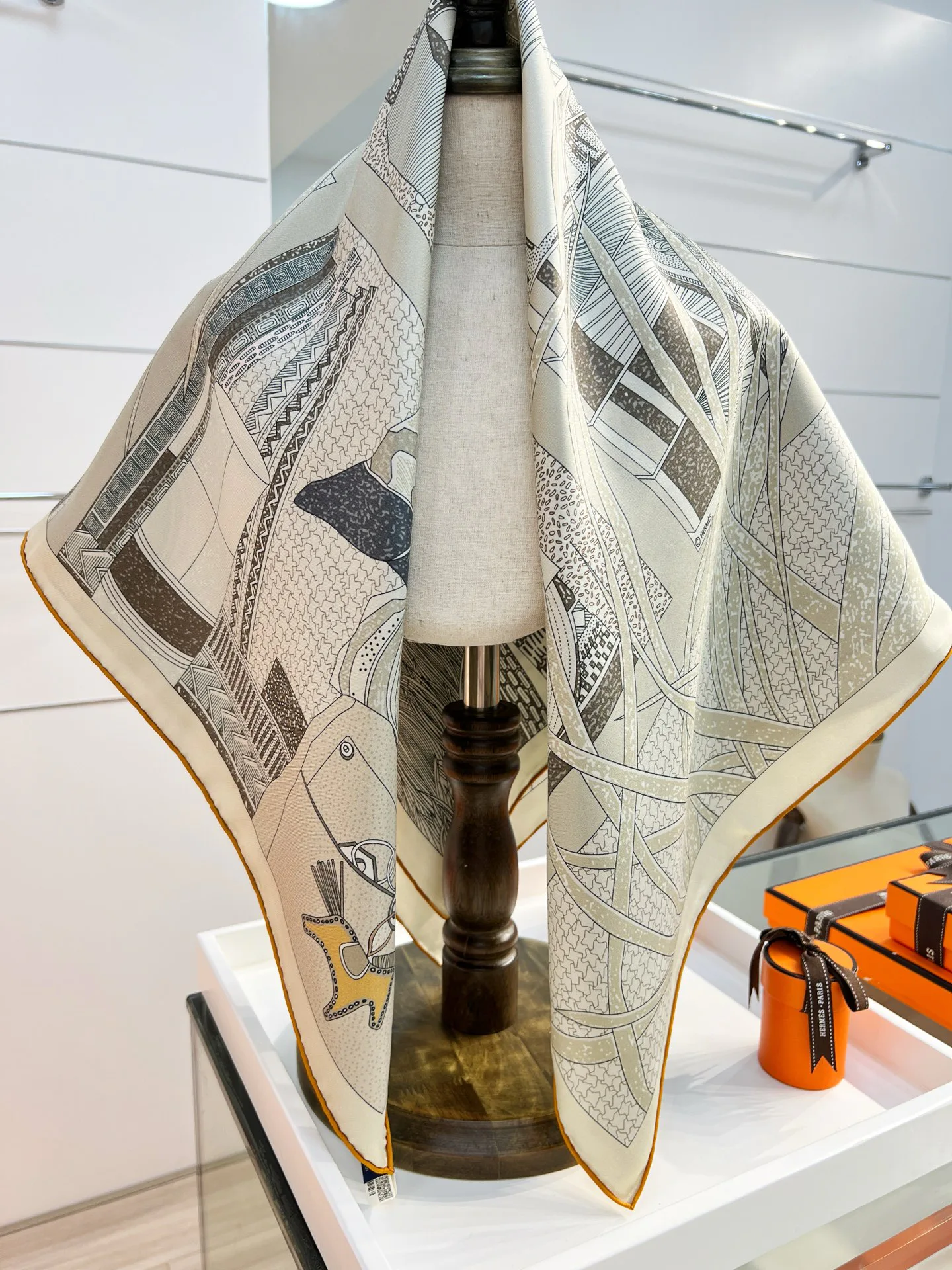 Шарфы Hermes 195088