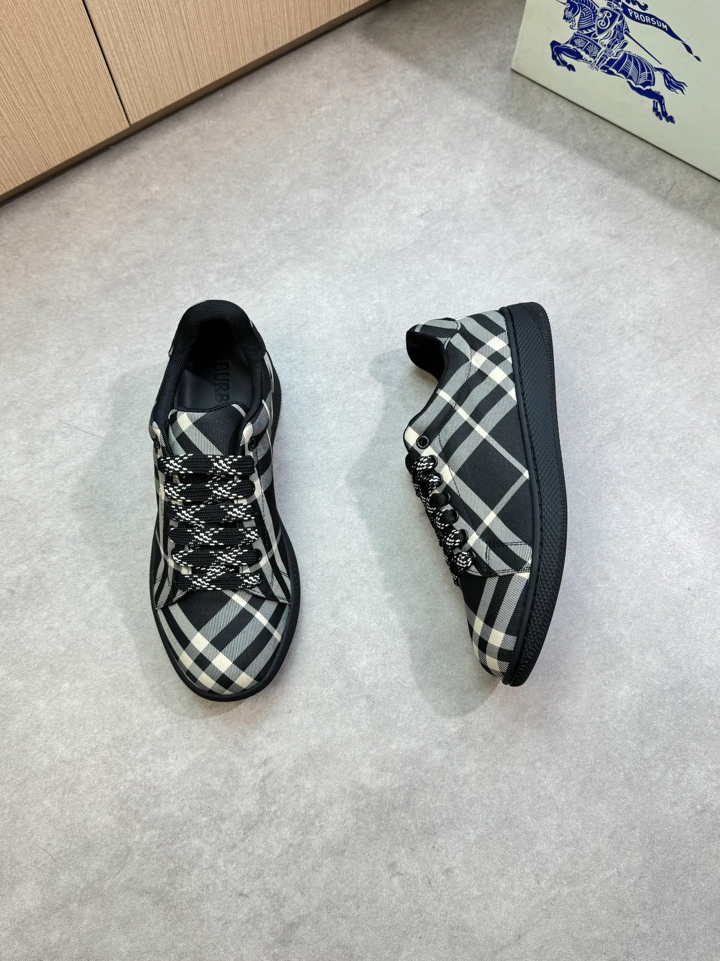 Кроссовки Мужские Burberry 70753