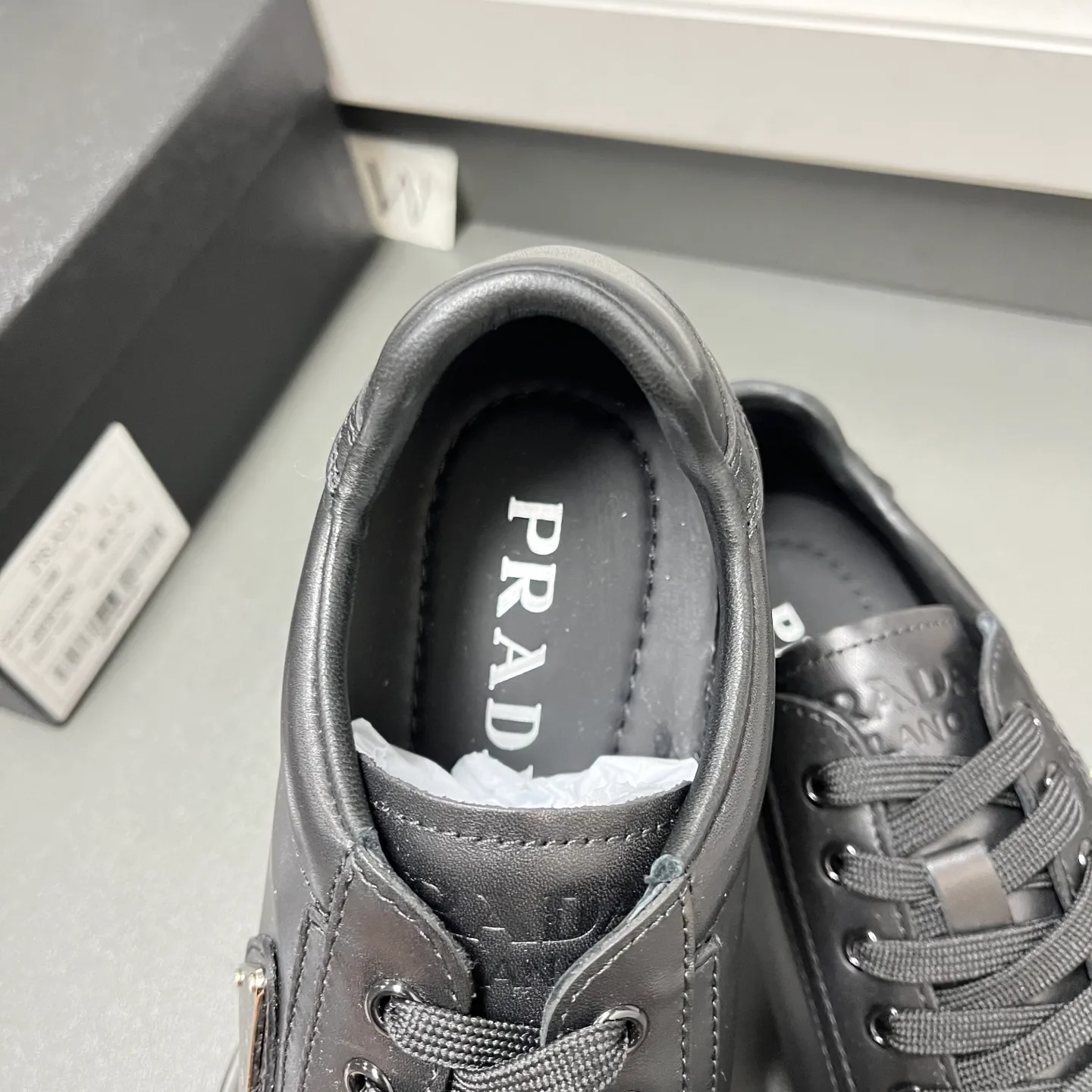 Кроссовки Мужские Prada 11211950