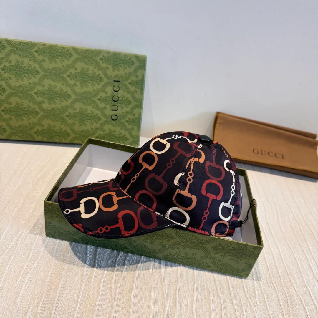 Головные Уборы Gucci 18105281