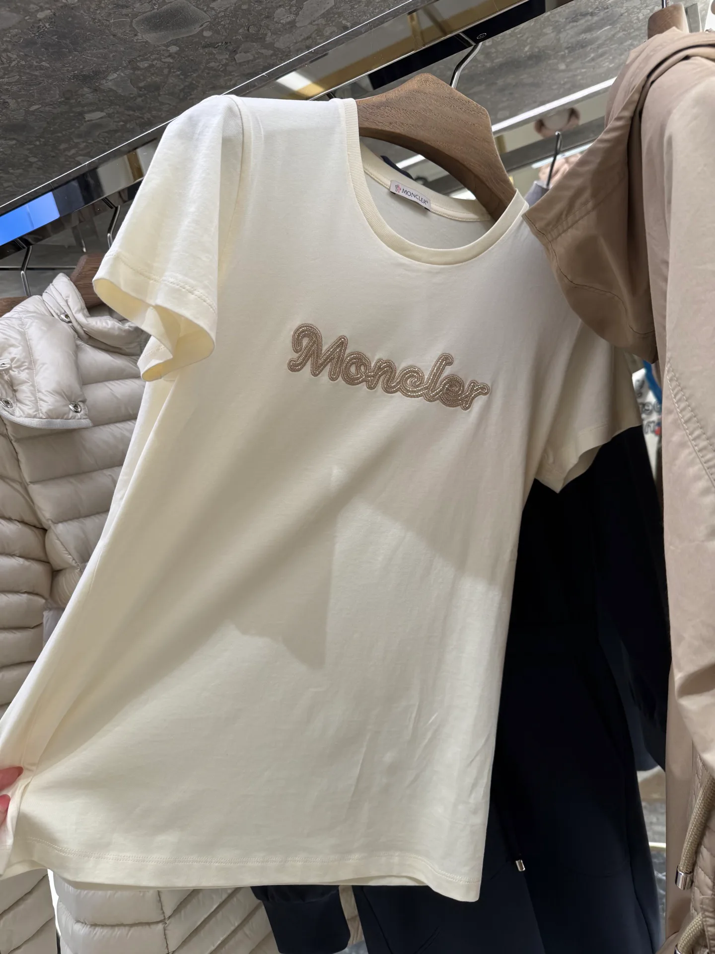 Футболки Женские Moncler 21764