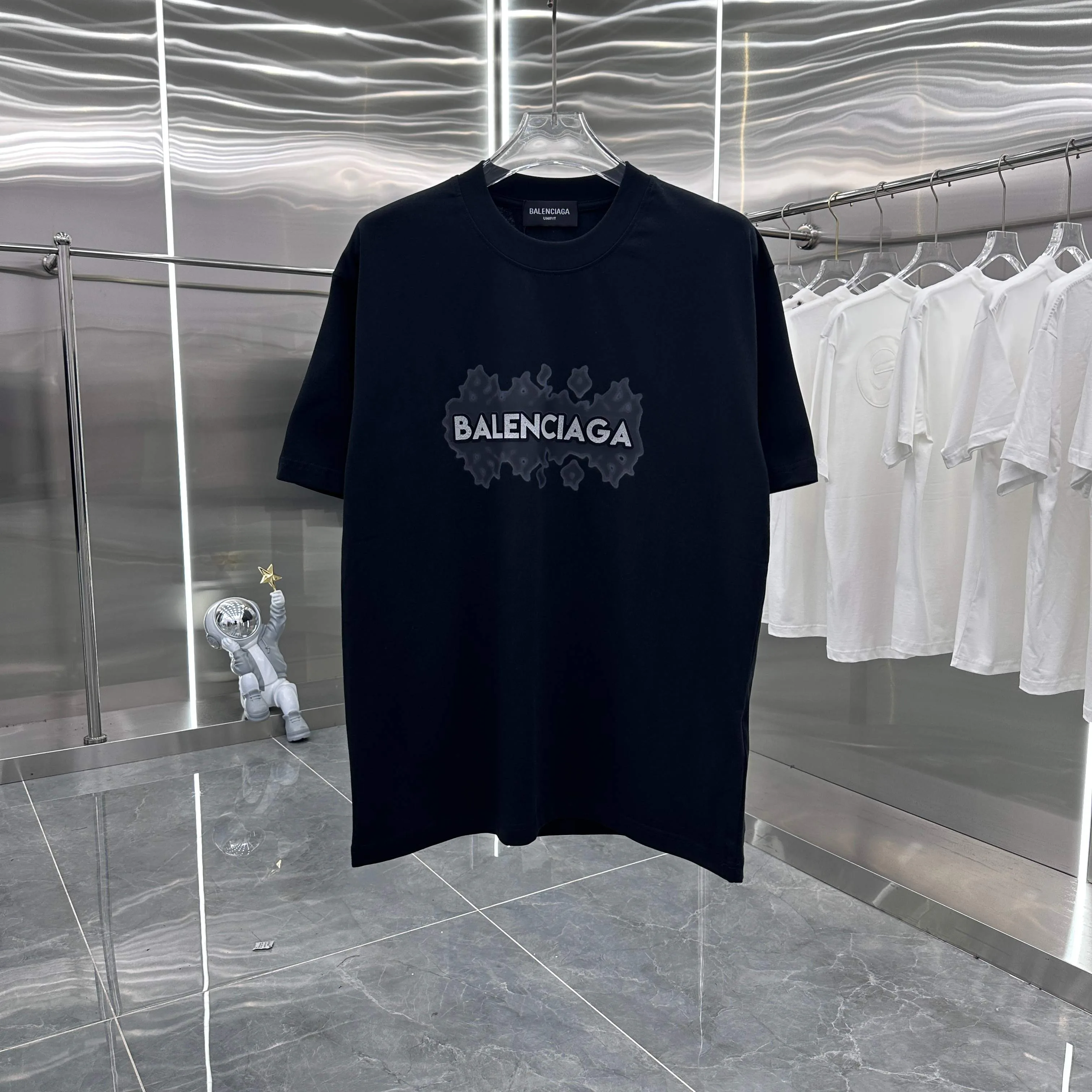 Футболки Женские Balenciaga 22555