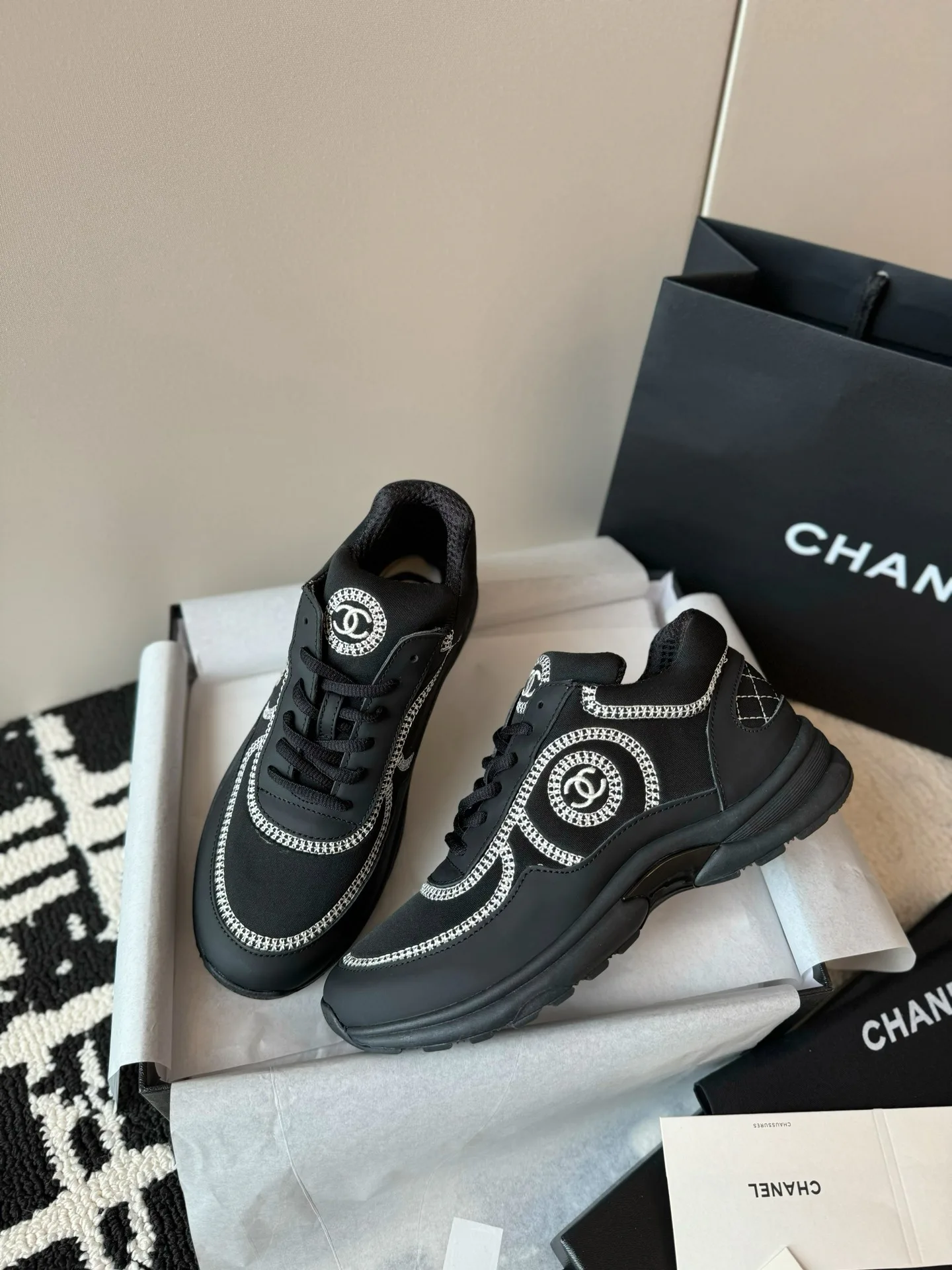 Кроссовки Женские Chanel 17579