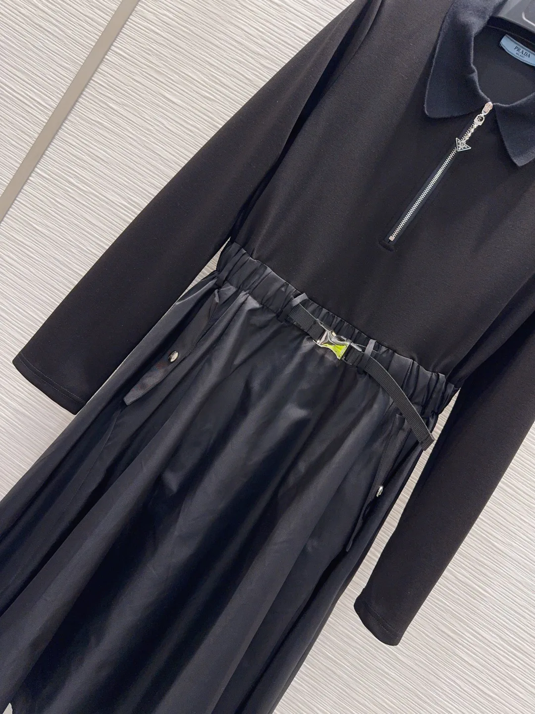 Платья Женские Prada 11220809