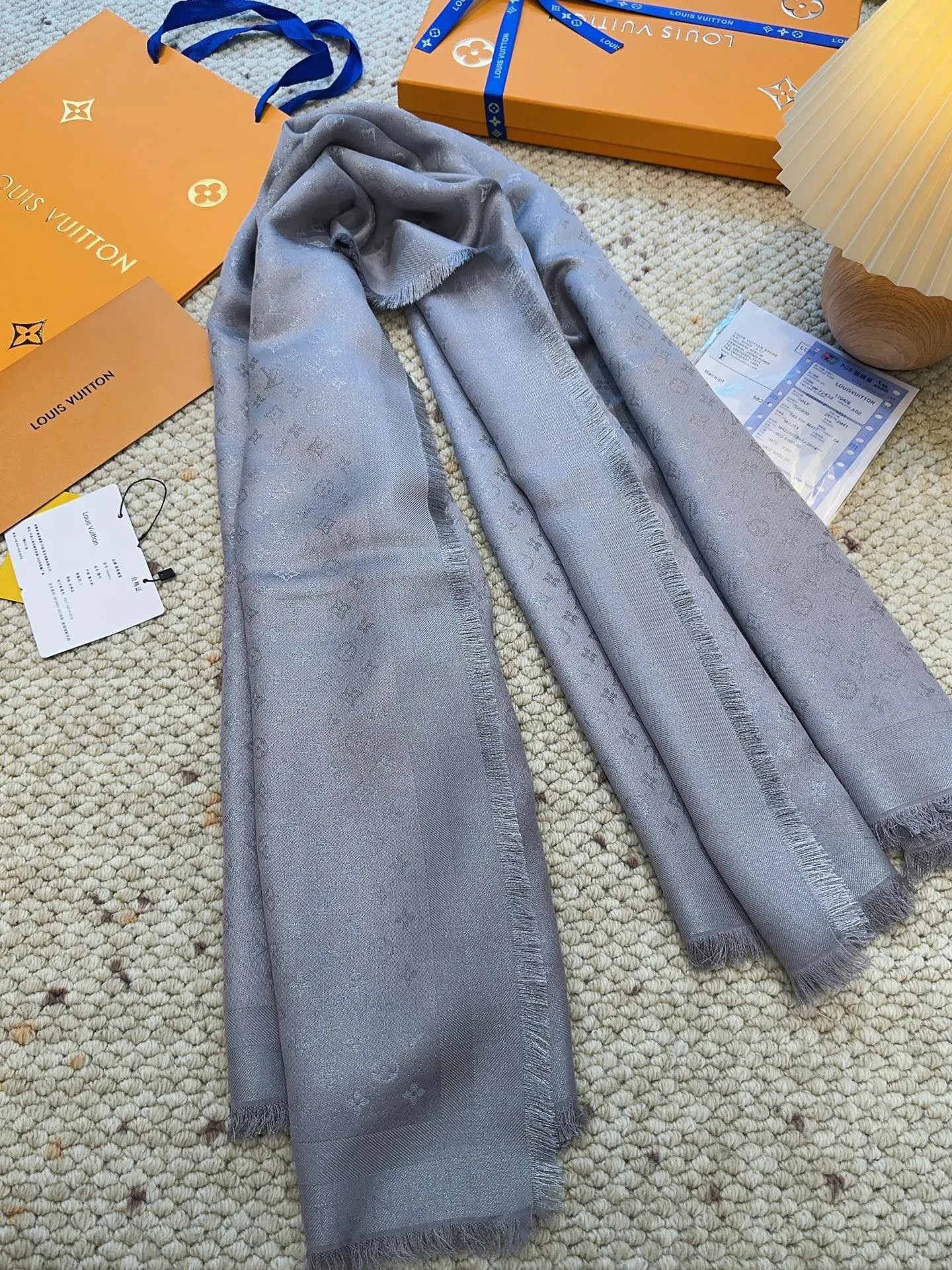 Шарфы Louis Vuitton 218439