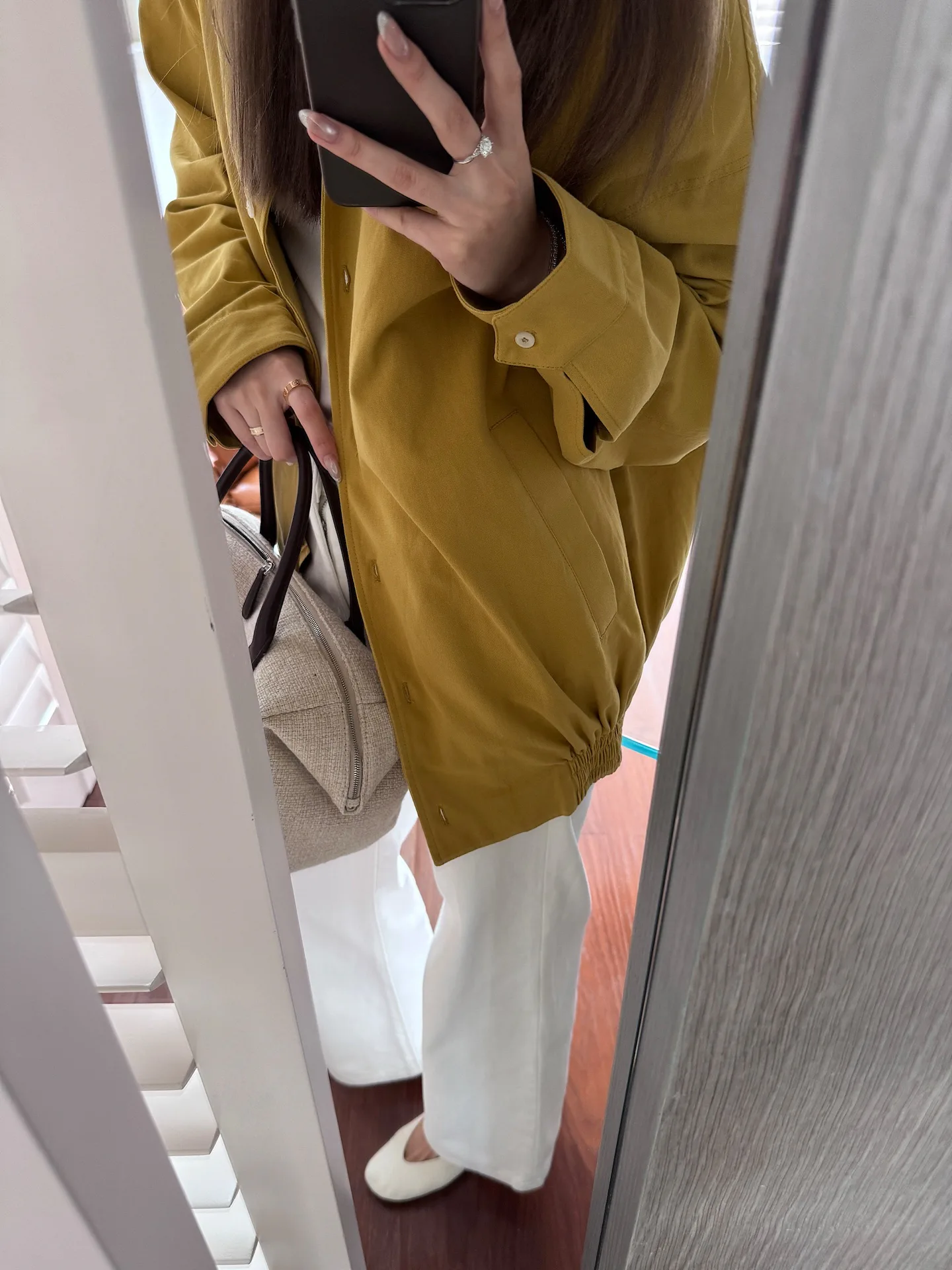 Куртки И Пуховики Женские Miu Miu 17942301