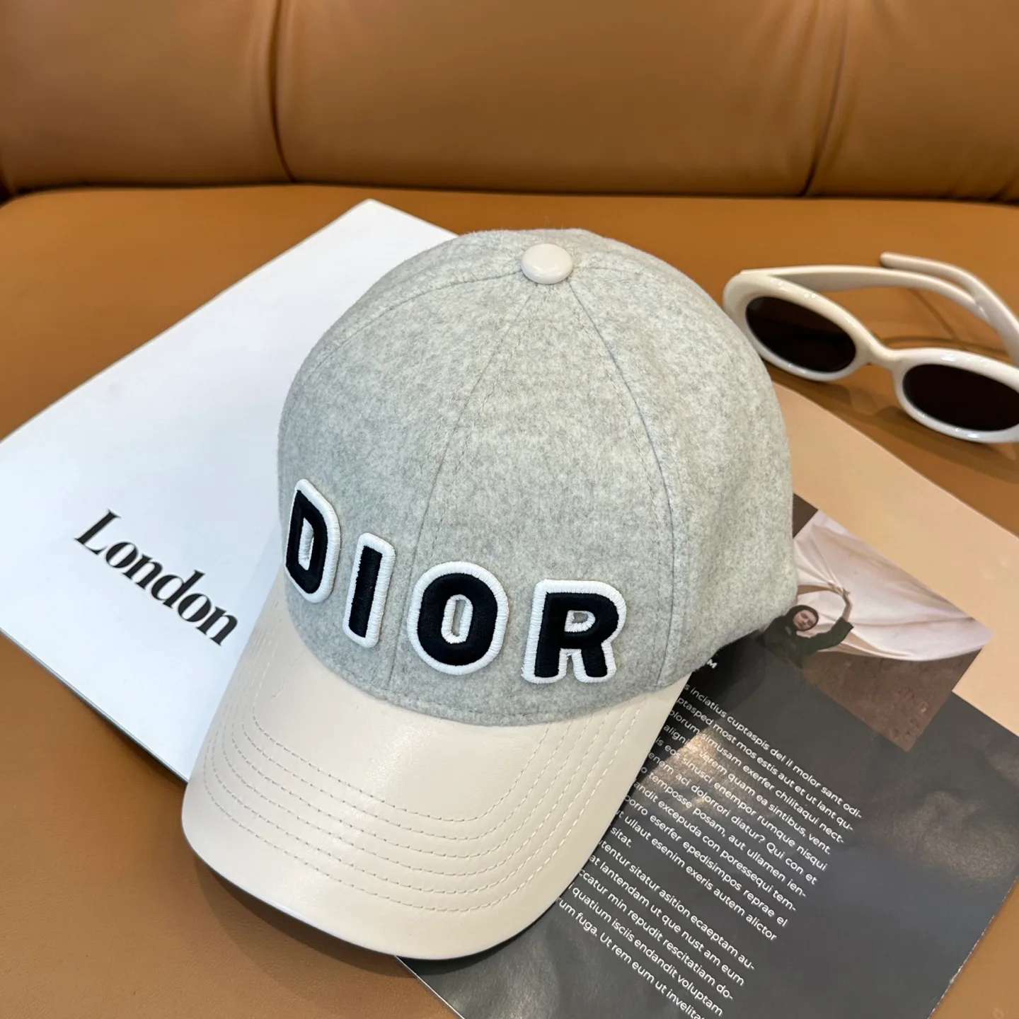 Головные Уборы Christian Dior 288578