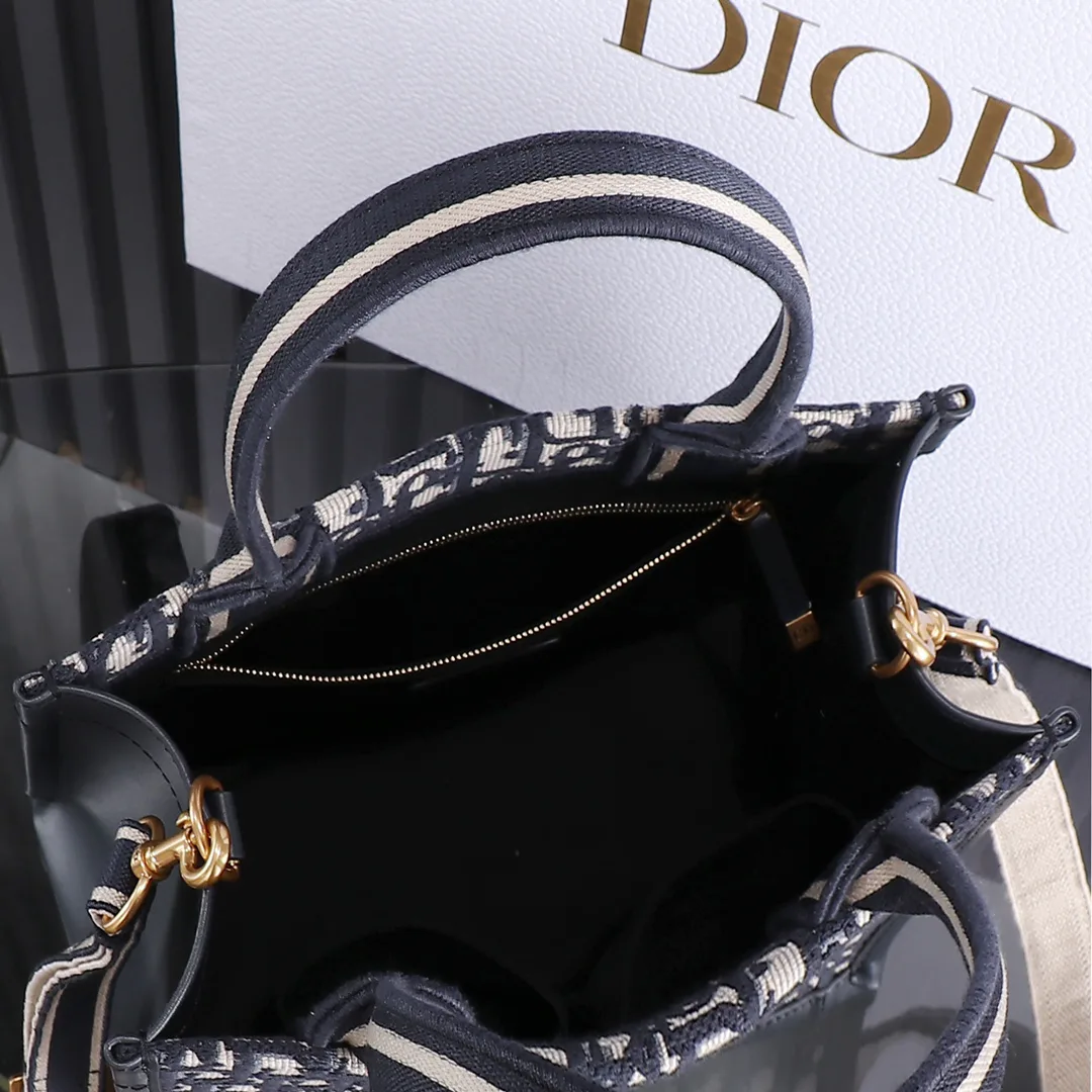 Классические Сумки Женские Christian Dior 1270534