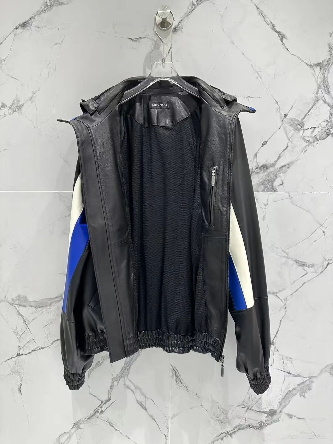 Кожаные Куртки И Дублёнки Женские Balenciaga 11544816