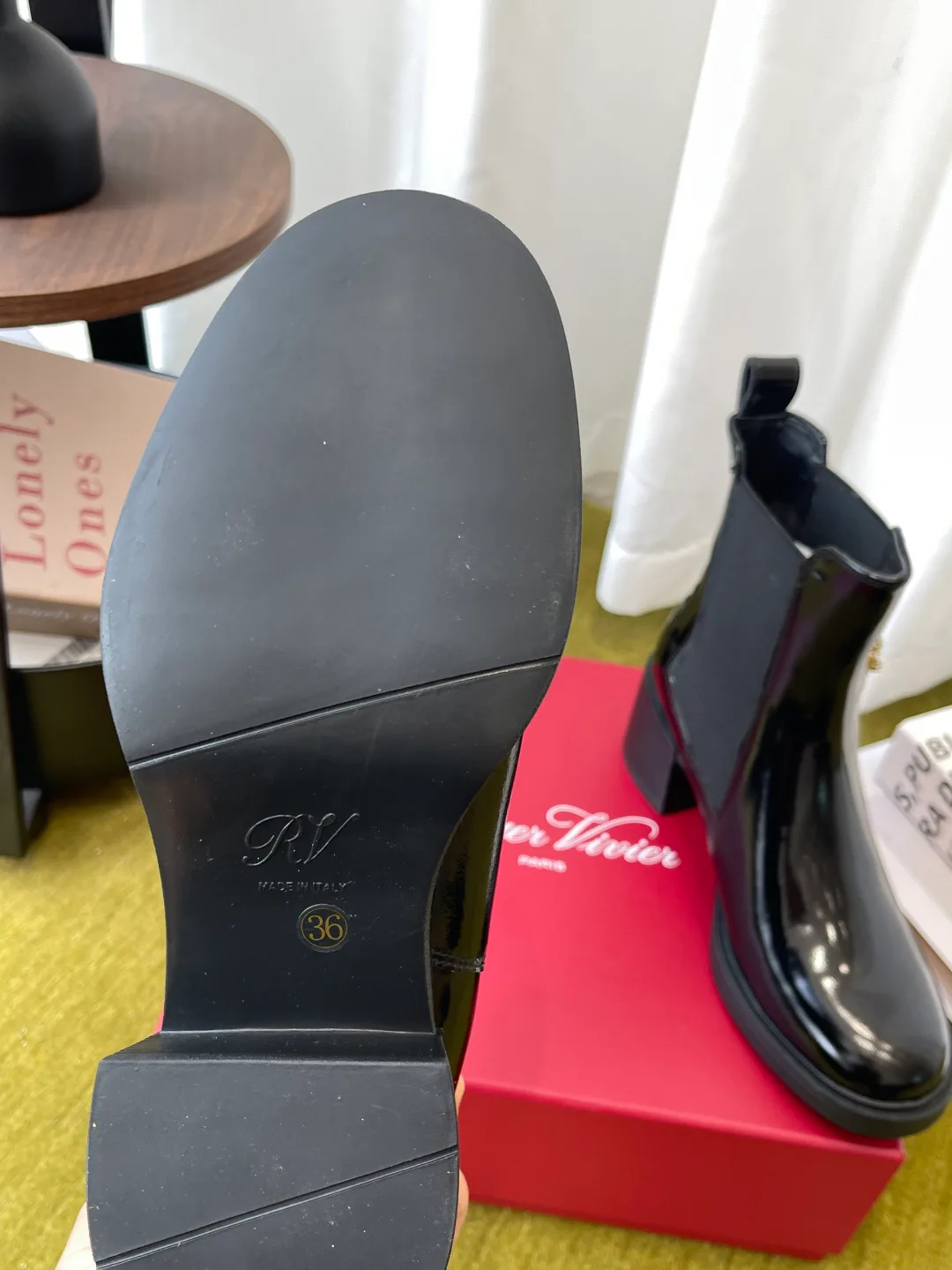 Ботинки Женские Roger Vivier 19578477