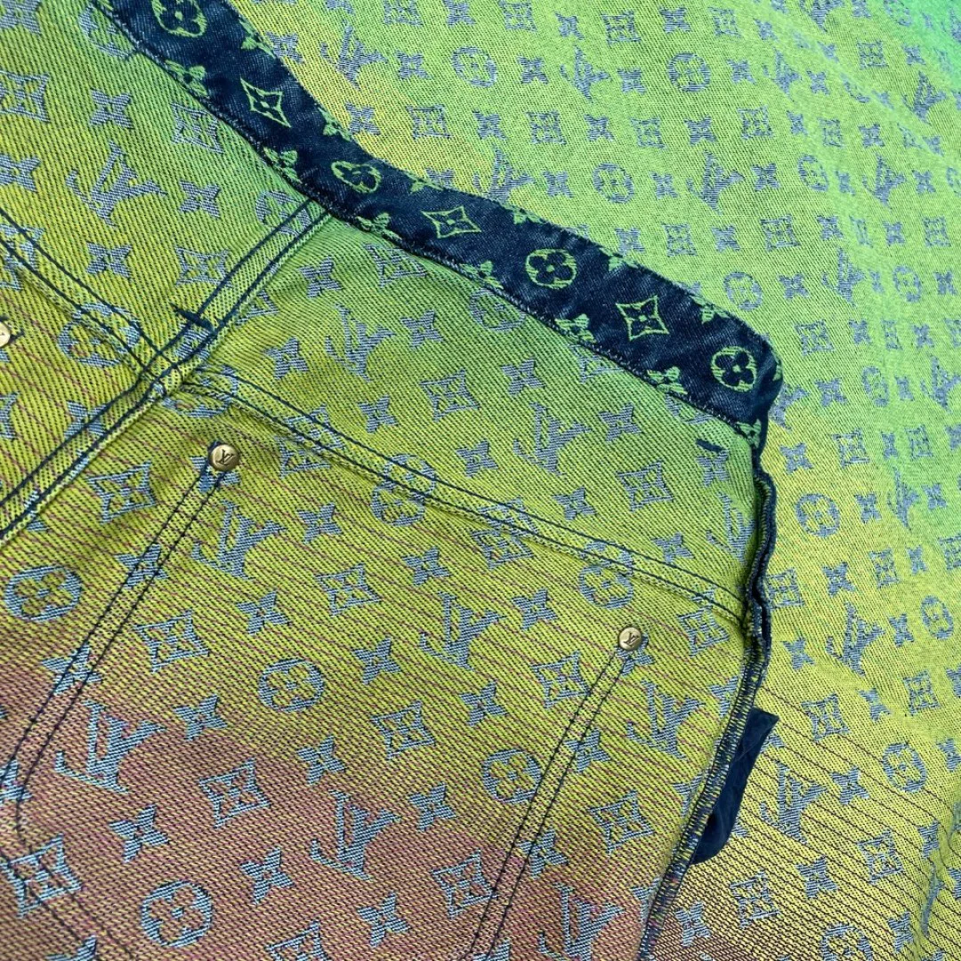 Шорты Мужские Louis Vuitton 8973431