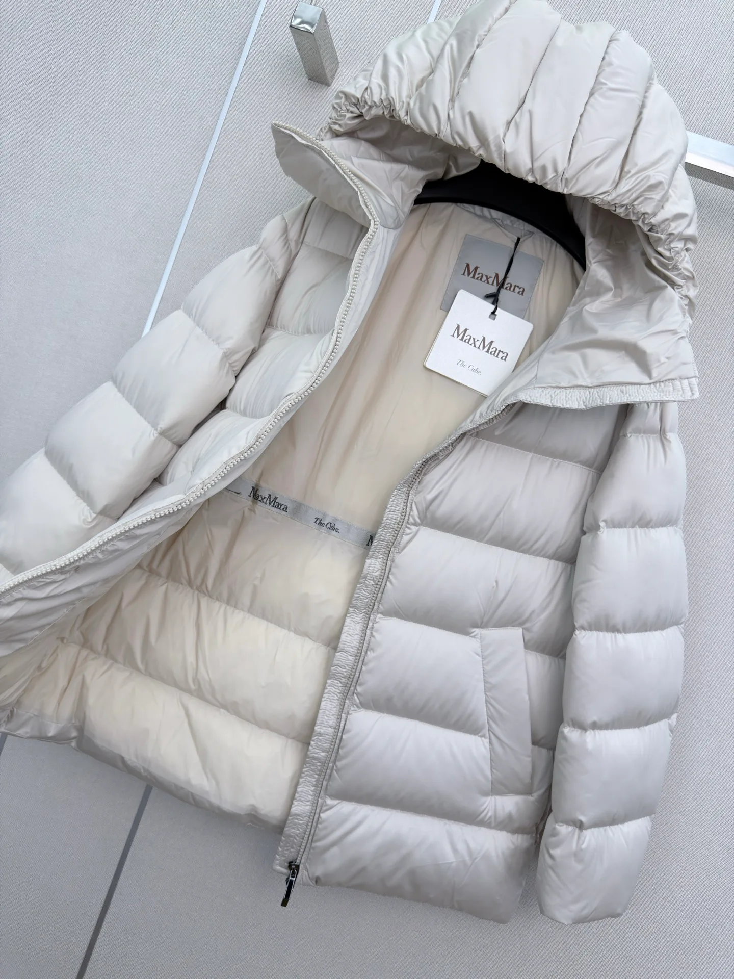 Куртки И Пуховики Женские Max Mara 18600967