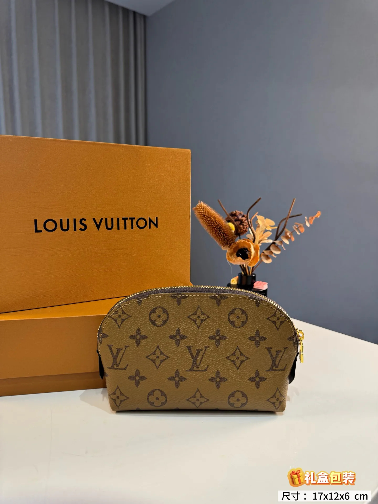 Клатчи Женские Louis Vuitton 18013767