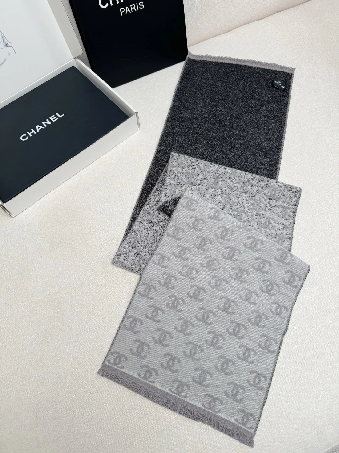 Шарфы Chanel 848595
