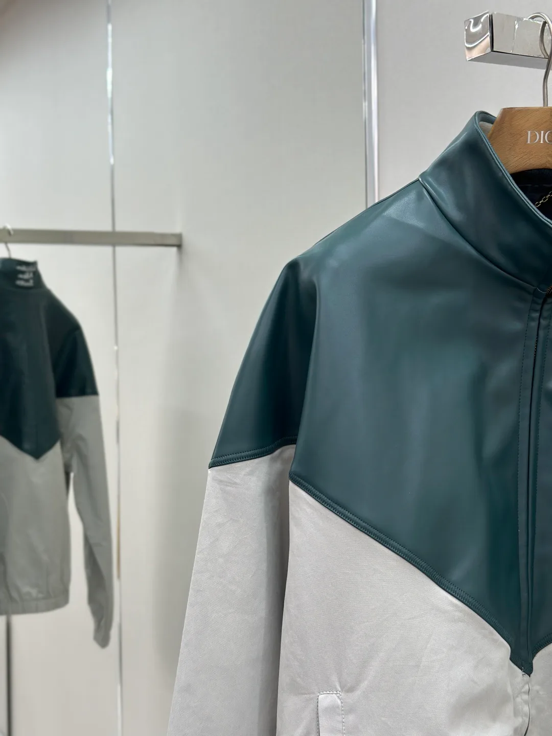 Куртки И Пуховики Мужские Louis Vuitton 179084