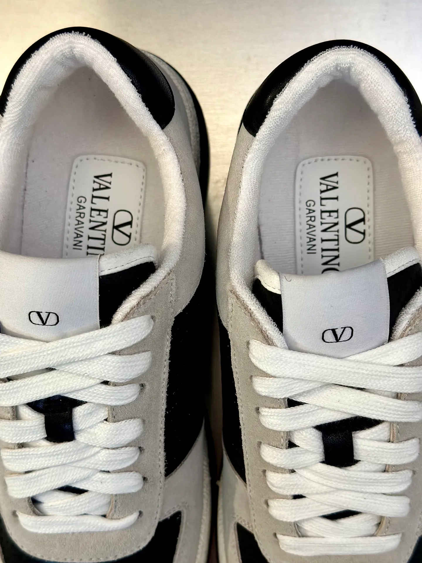 Кроссовки Женские Valentino 930639