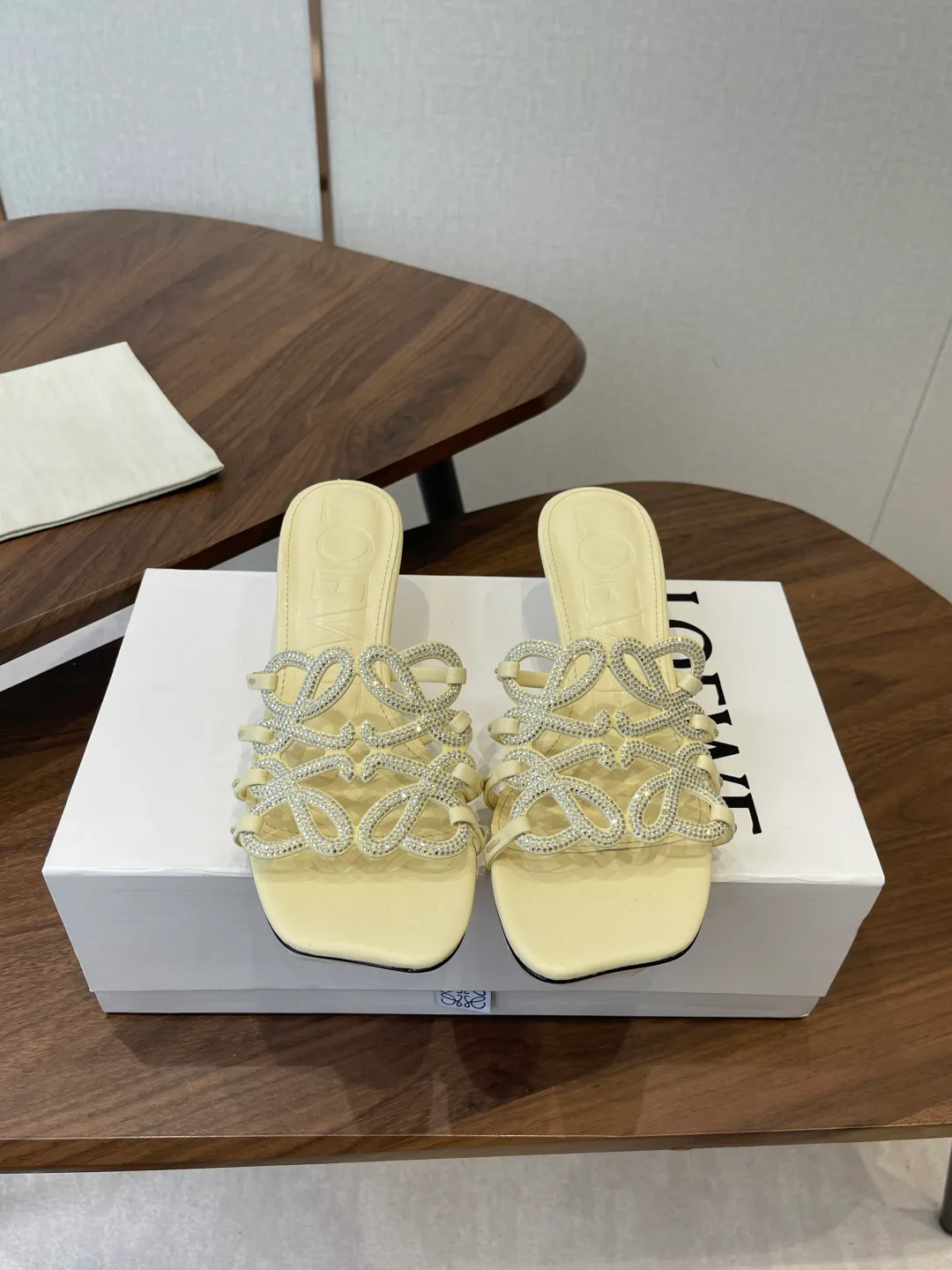 Босоножки Женские Loewe 11428004