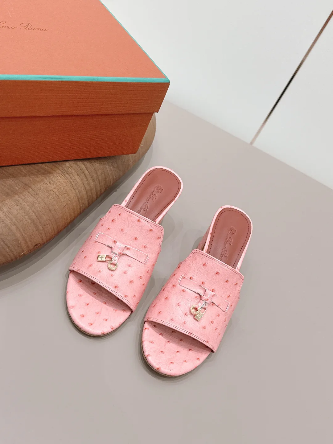 Босоножки Женские Loro Piana 13269190