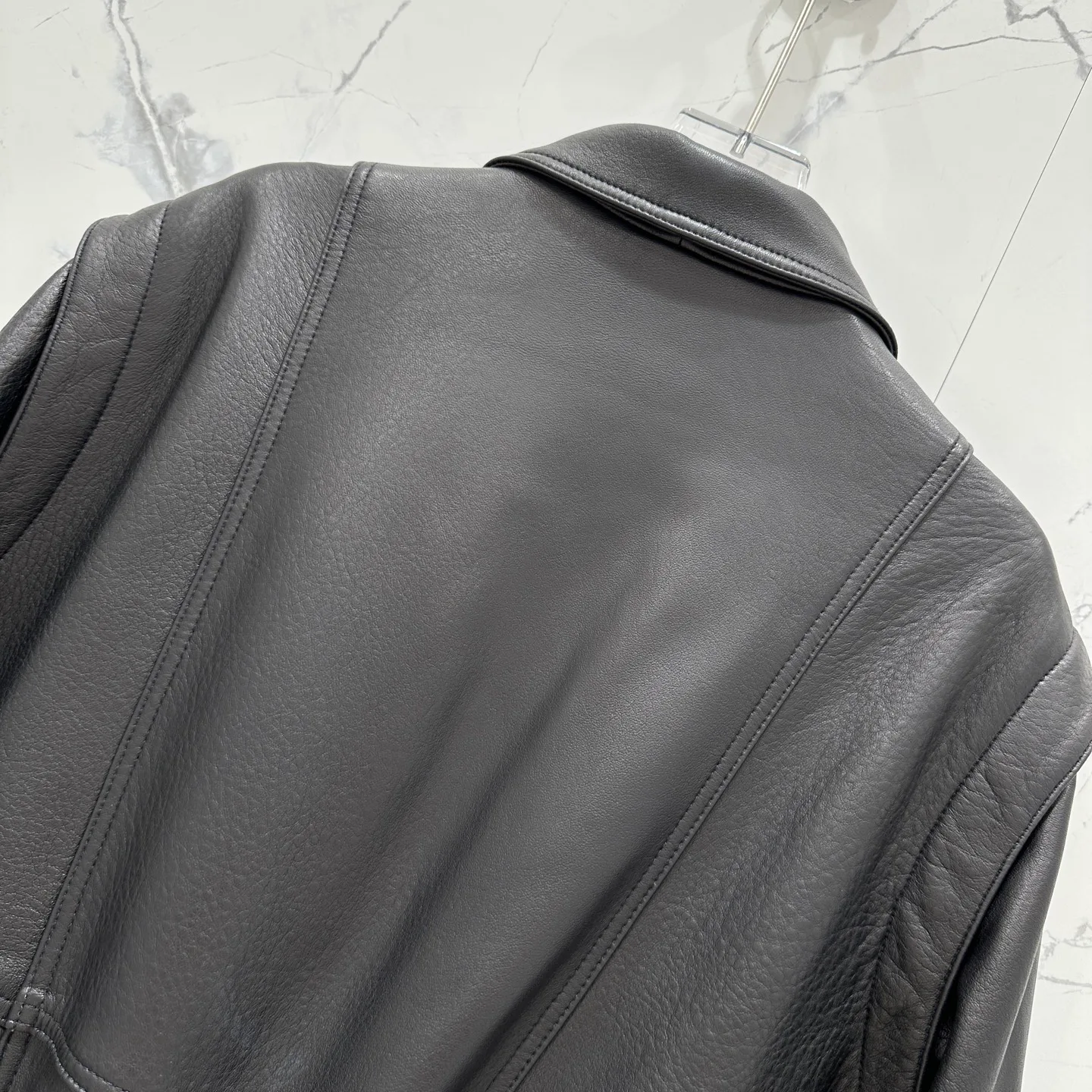 Кожаные Куртки И Дублёнки Женские Saint Laurent 11544787