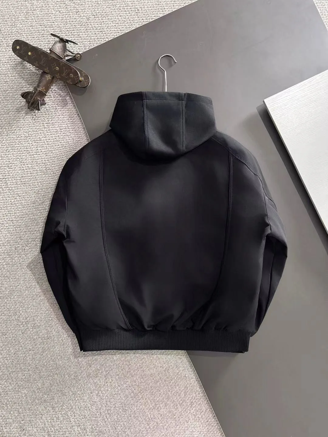 Куртки И Пуховики Мужские Louis Vuitton 725982