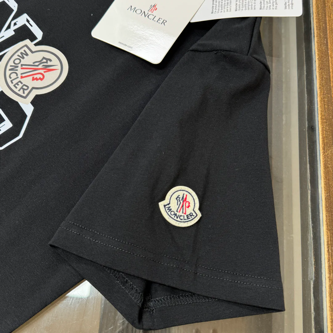 Футболки Женские Moncler 10201145