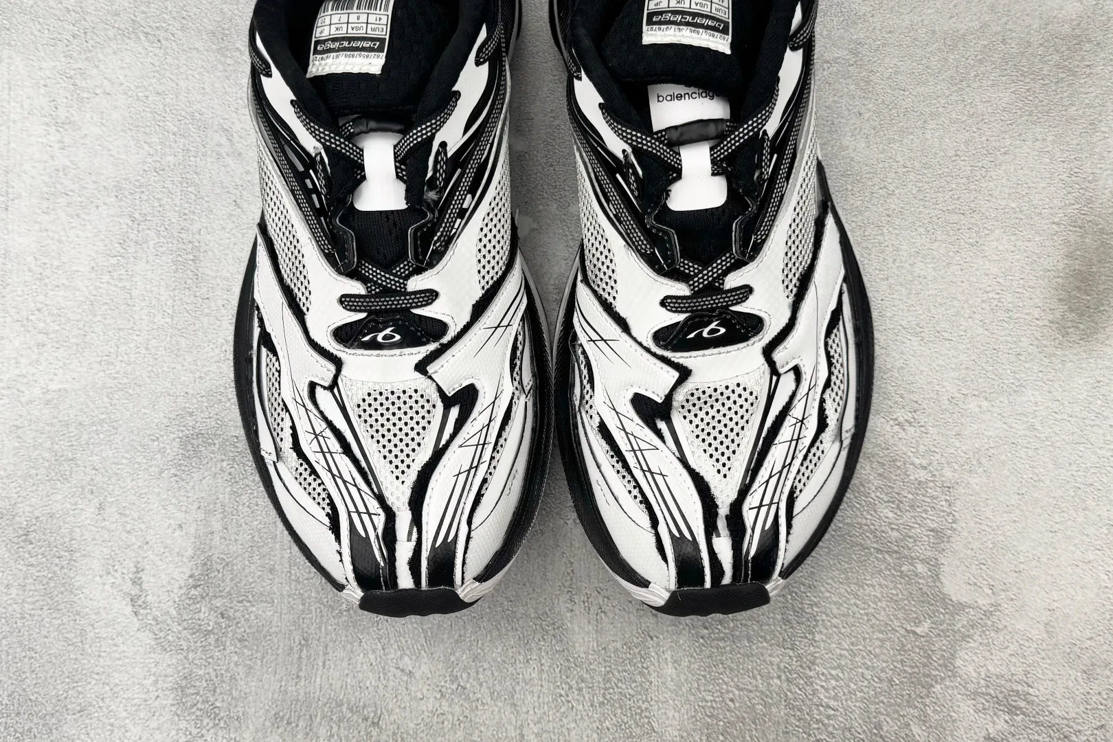 Кроссовки Женские Balenciaga 19670013