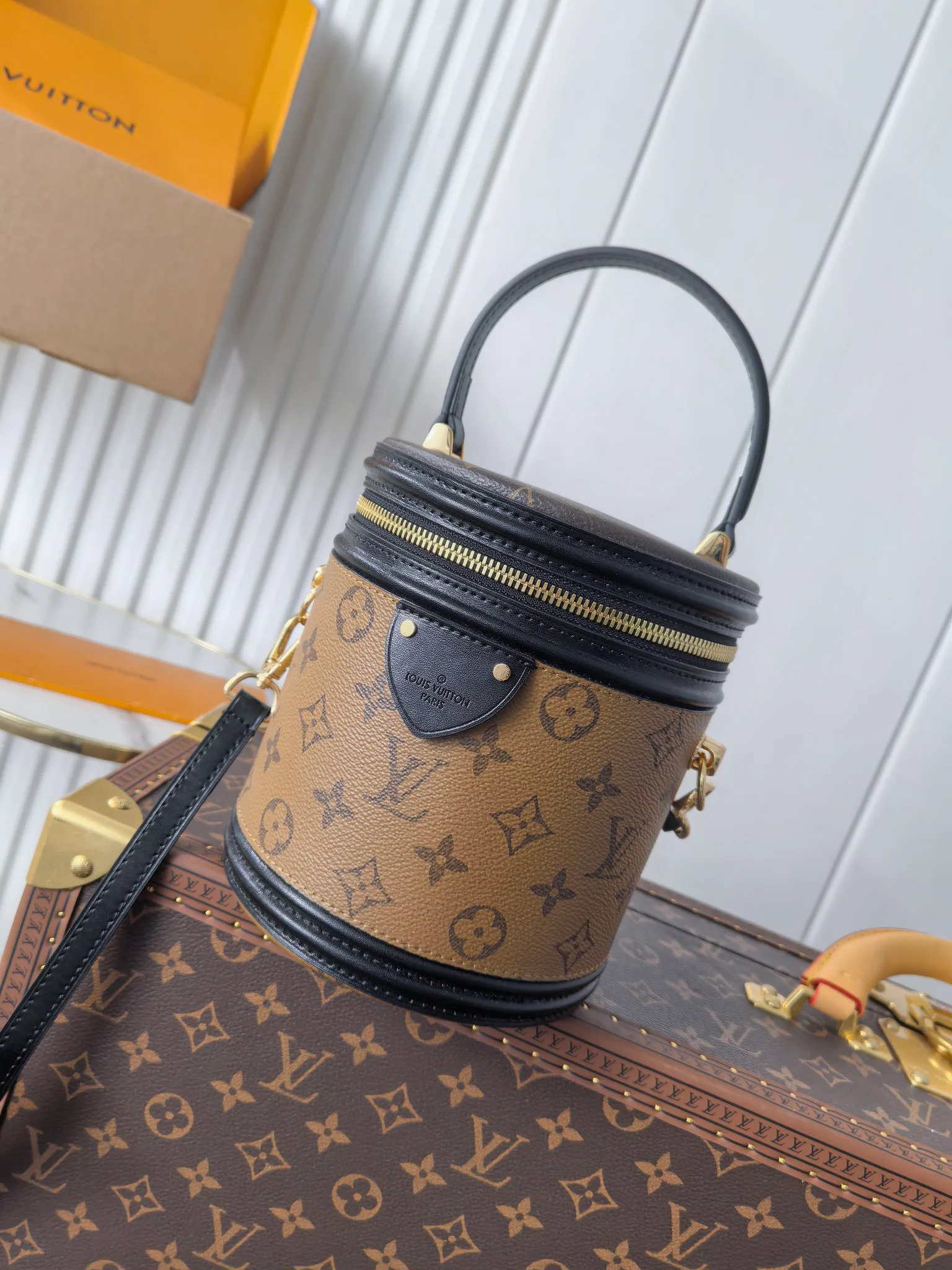 Классические Сумки Женские Louis Vuitton 13153267