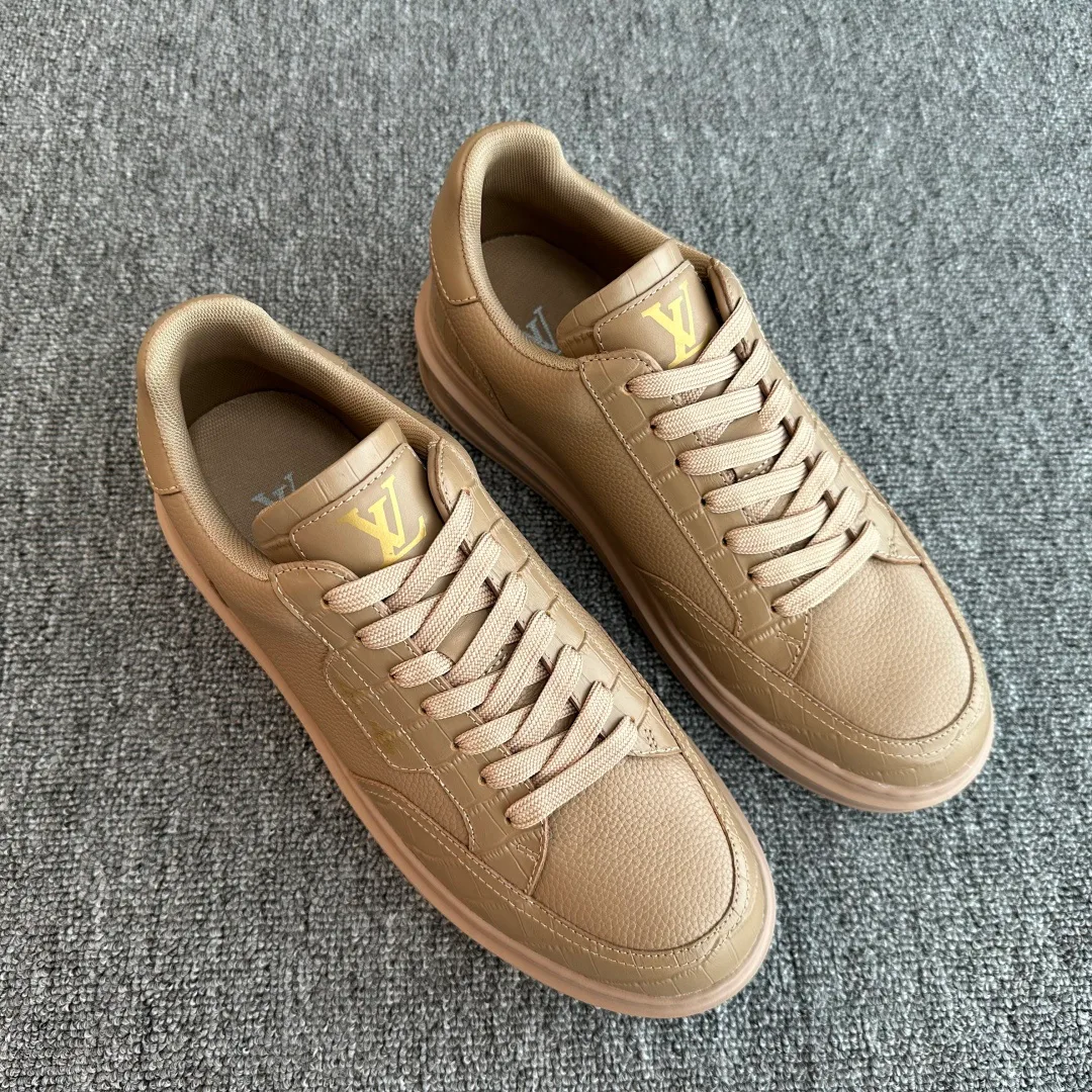 Кроссовки Мужские Louis Vuitton 18394326