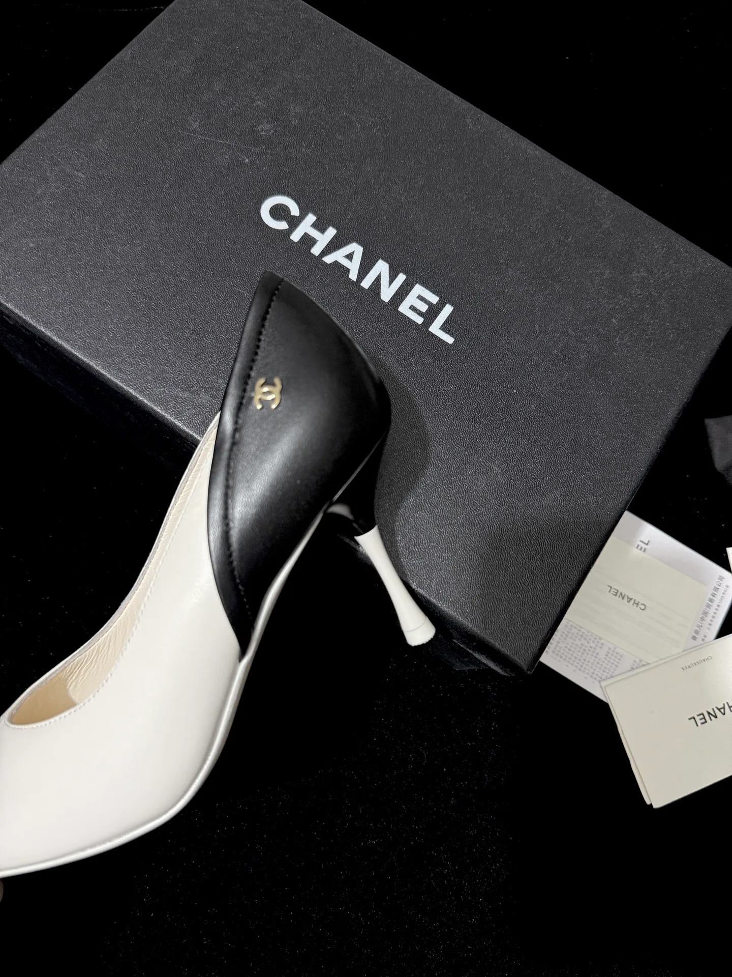 Туфли Женские Chanel 18110773