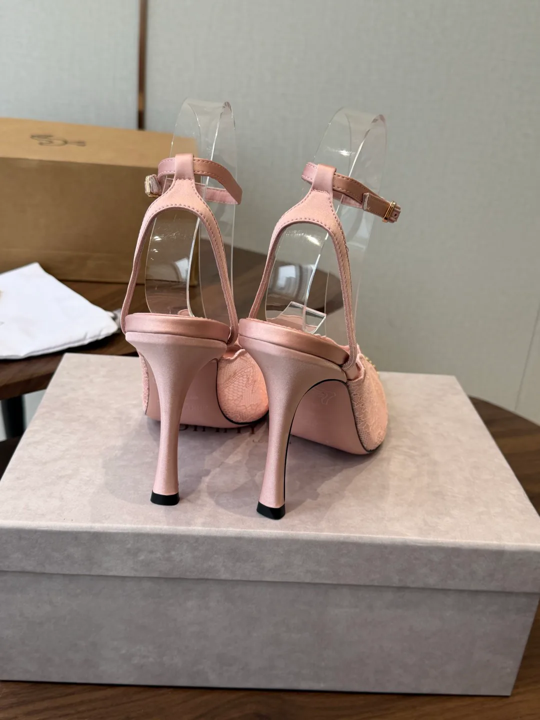 Туфли Женские Jimmy Choo 17364687