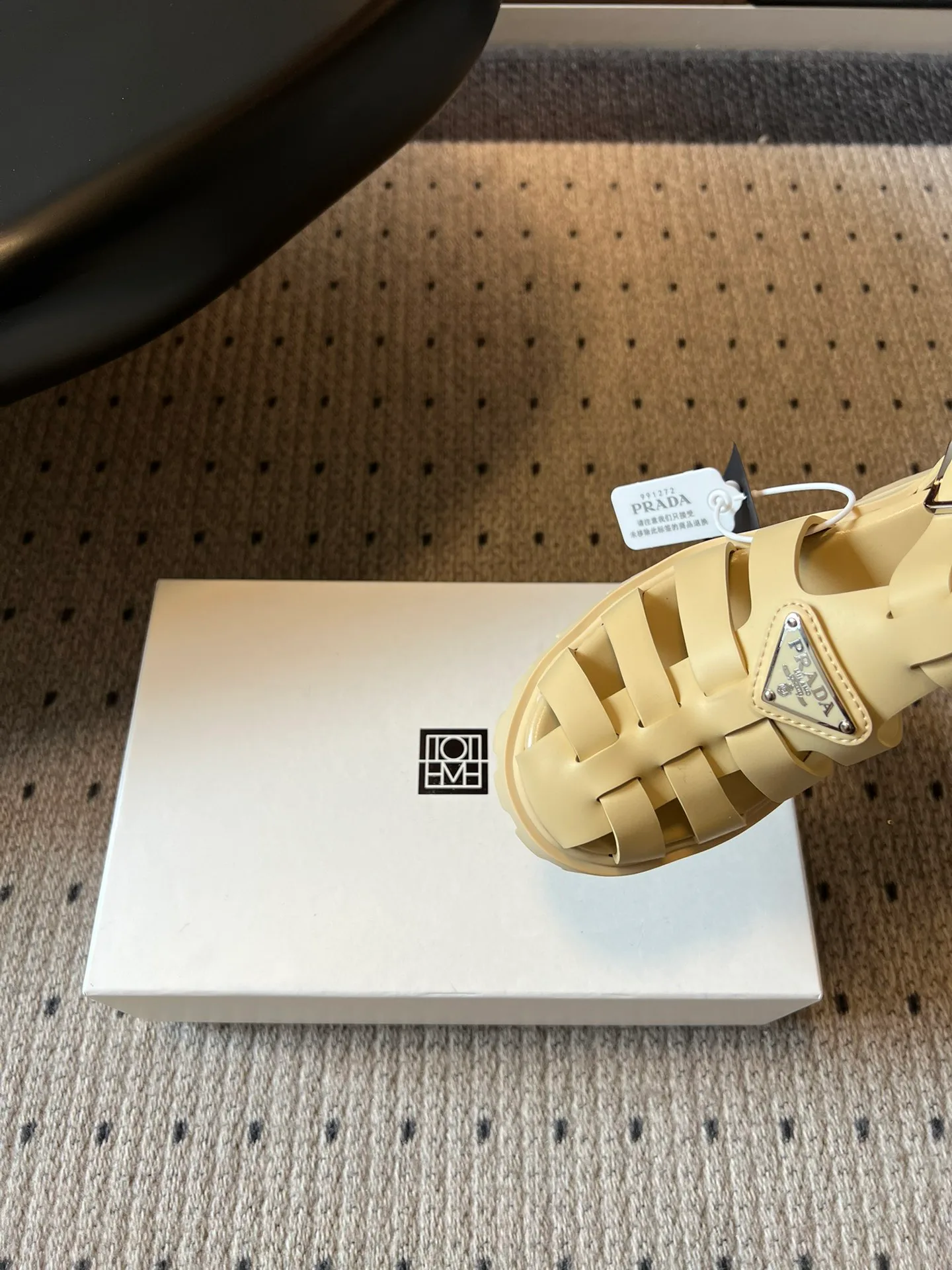 Босоножки Женские Prada 13540536