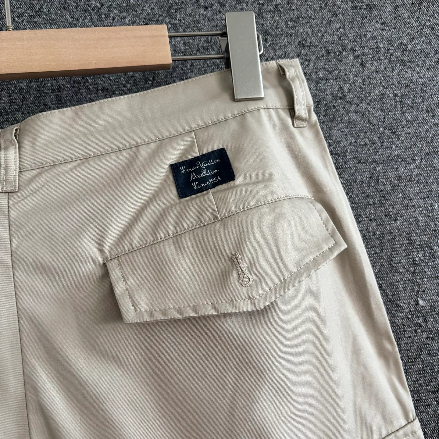 Шорты Женские Louis Vuitton 12696052