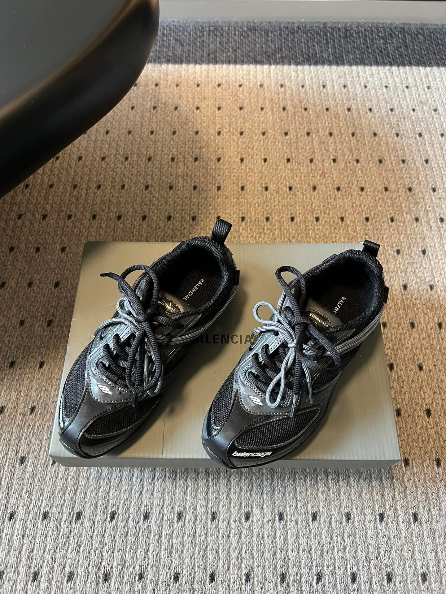 Кроссовки Женские Balenciaga 12713034