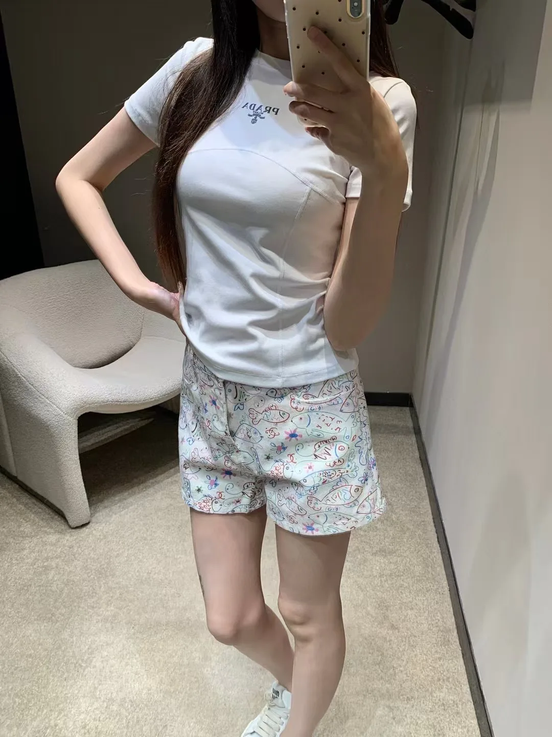 Футболки Женские Prada 483817