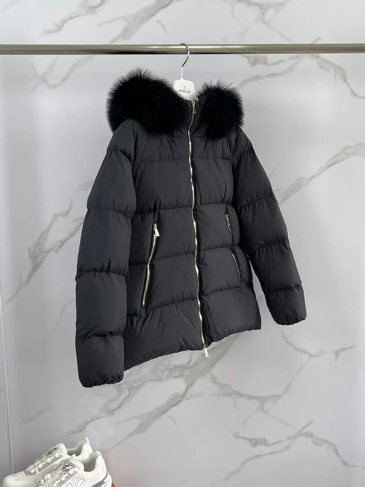 Куртки И Пуховики Женские Moncler 19735442